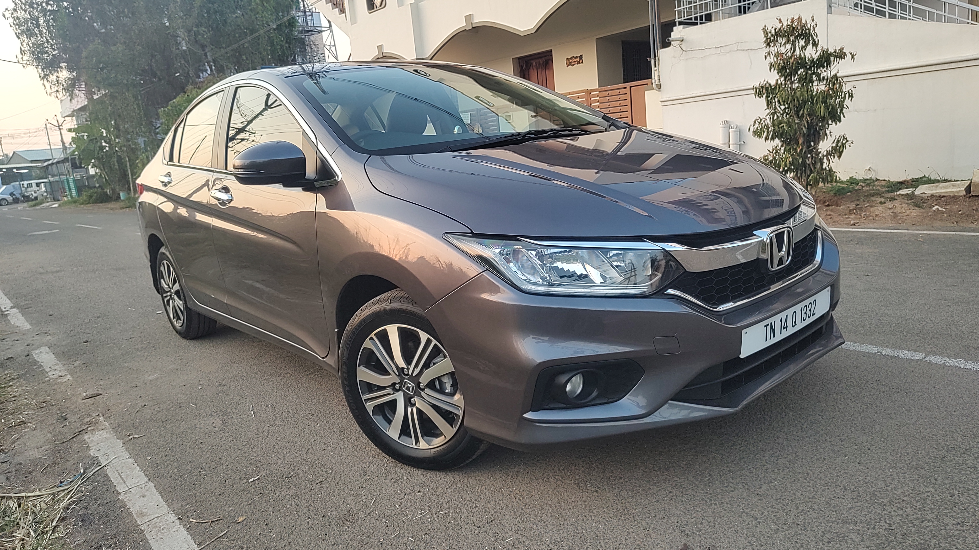 Honda City 1.5 V AT