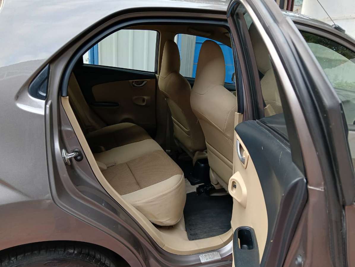 Honda Brio - Image 12