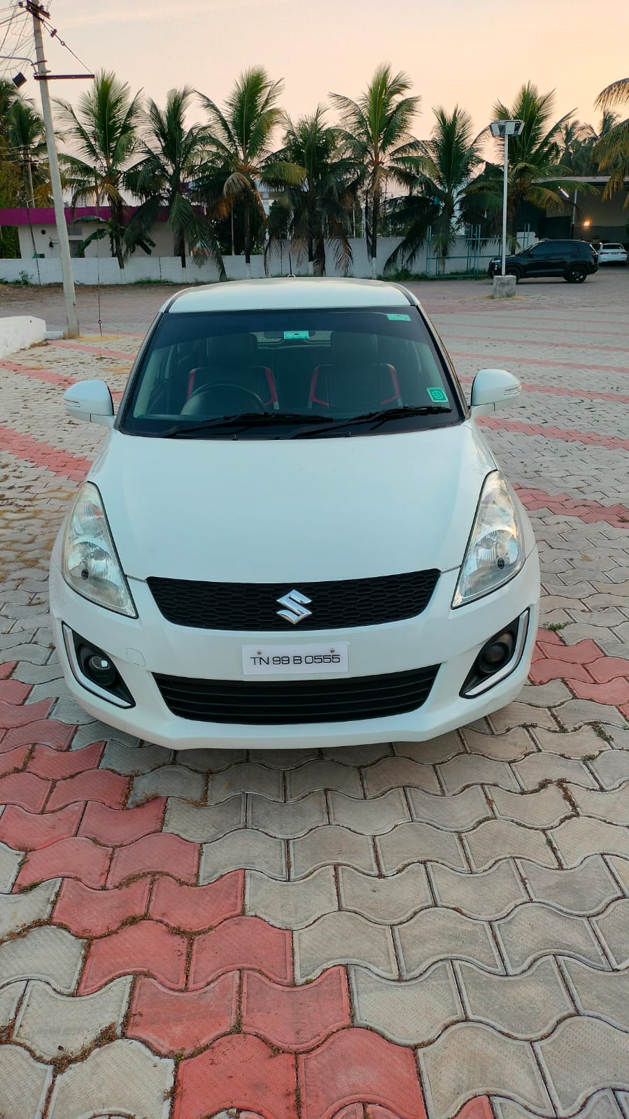 Maruti Suzuki Swift VXI