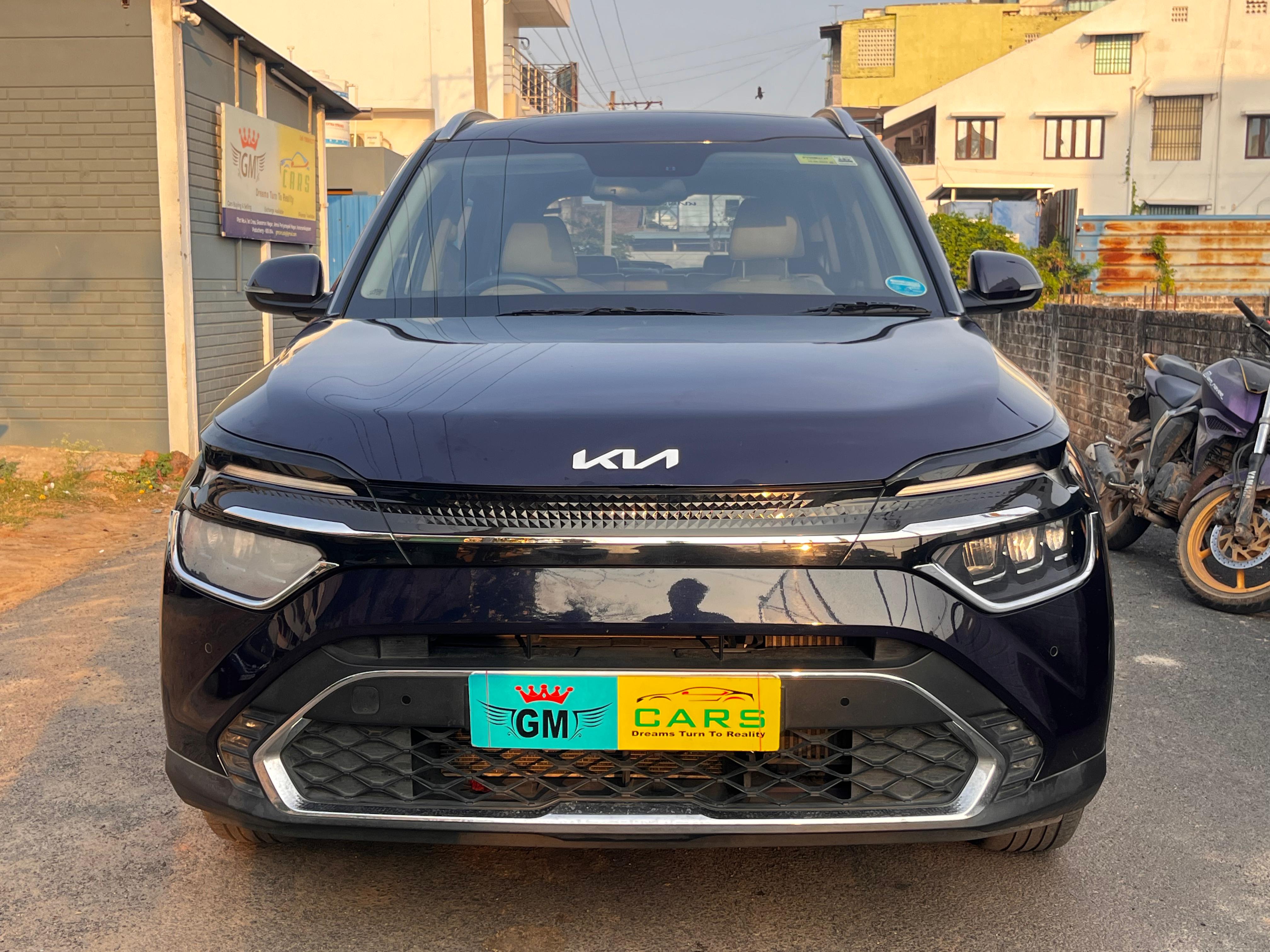 Kia carens Luxury Plus 1.5 Diesel MT 7 STR