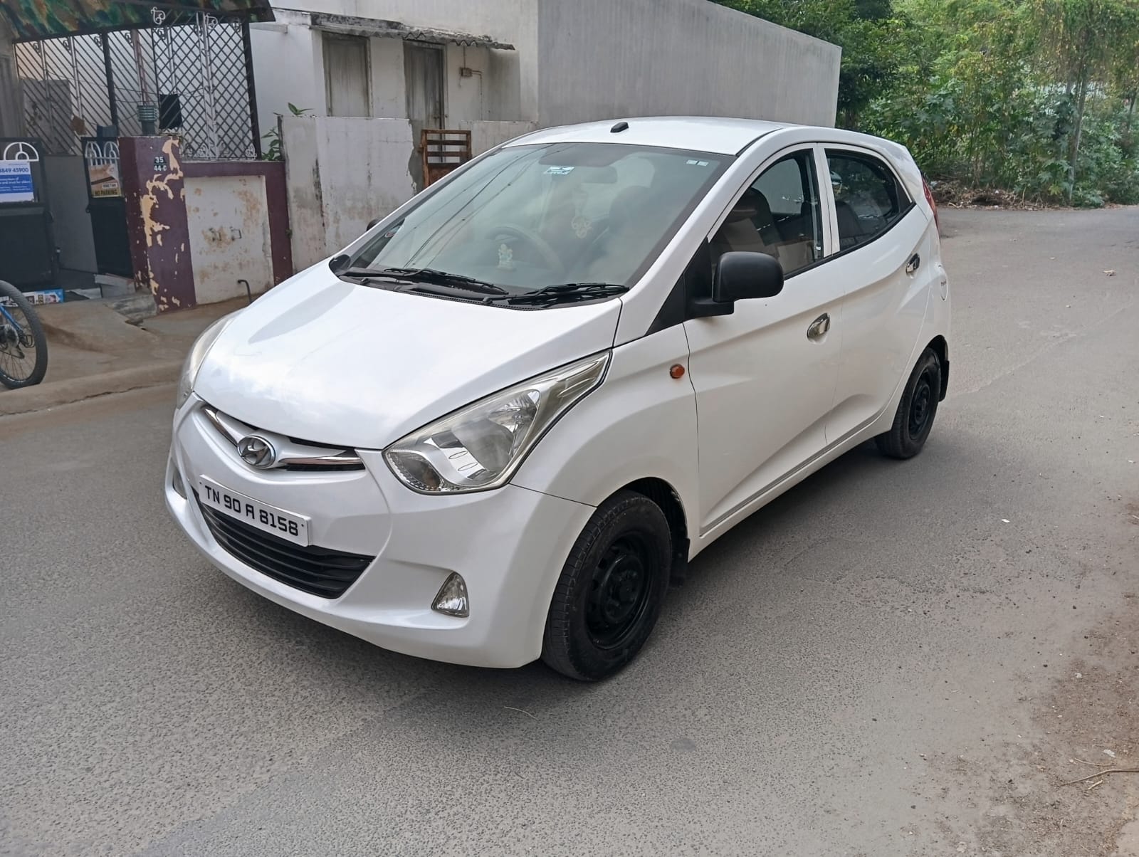 Hyundai Eon Magna