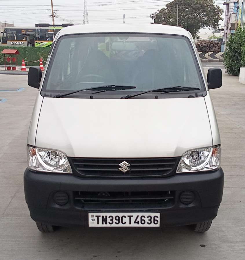 Maruti Suzuki Eeco 5 STR Ac