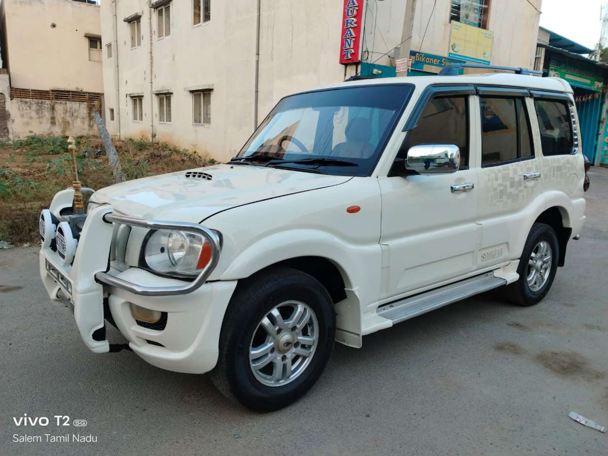 Mahindra Scorpio VLX