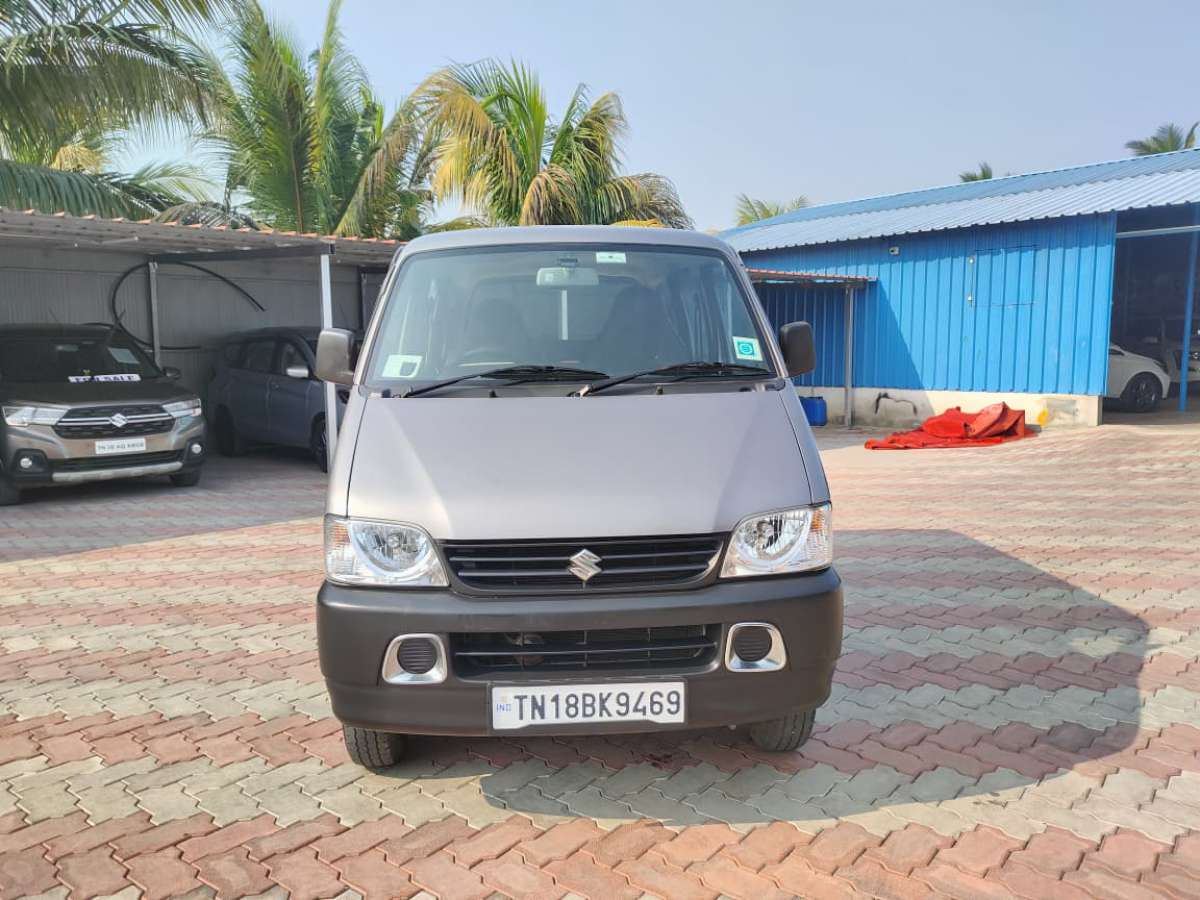 Maruti Suzuki Eeco 5 STR Ac