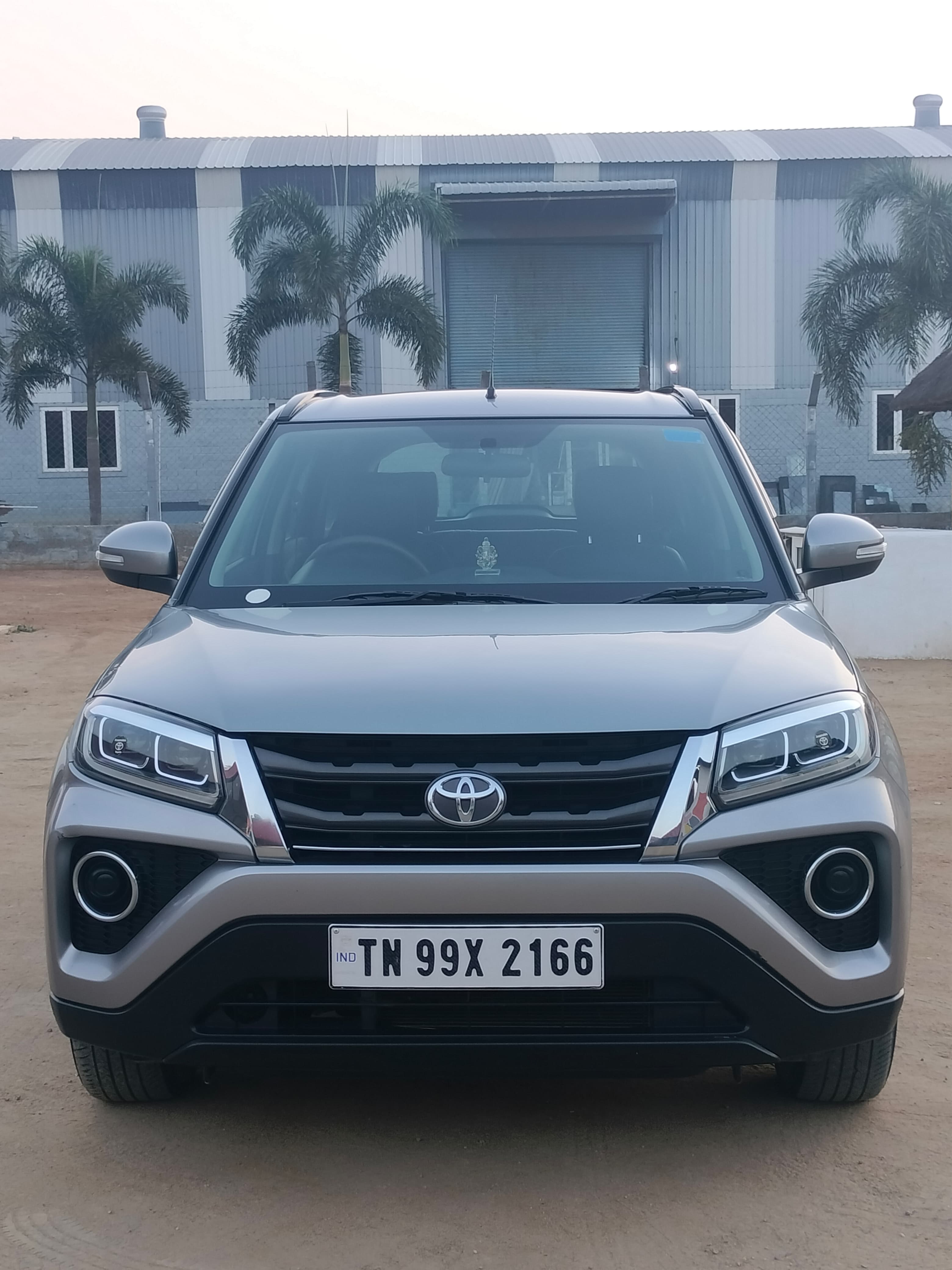 Toyota Urban Cruiser Mid