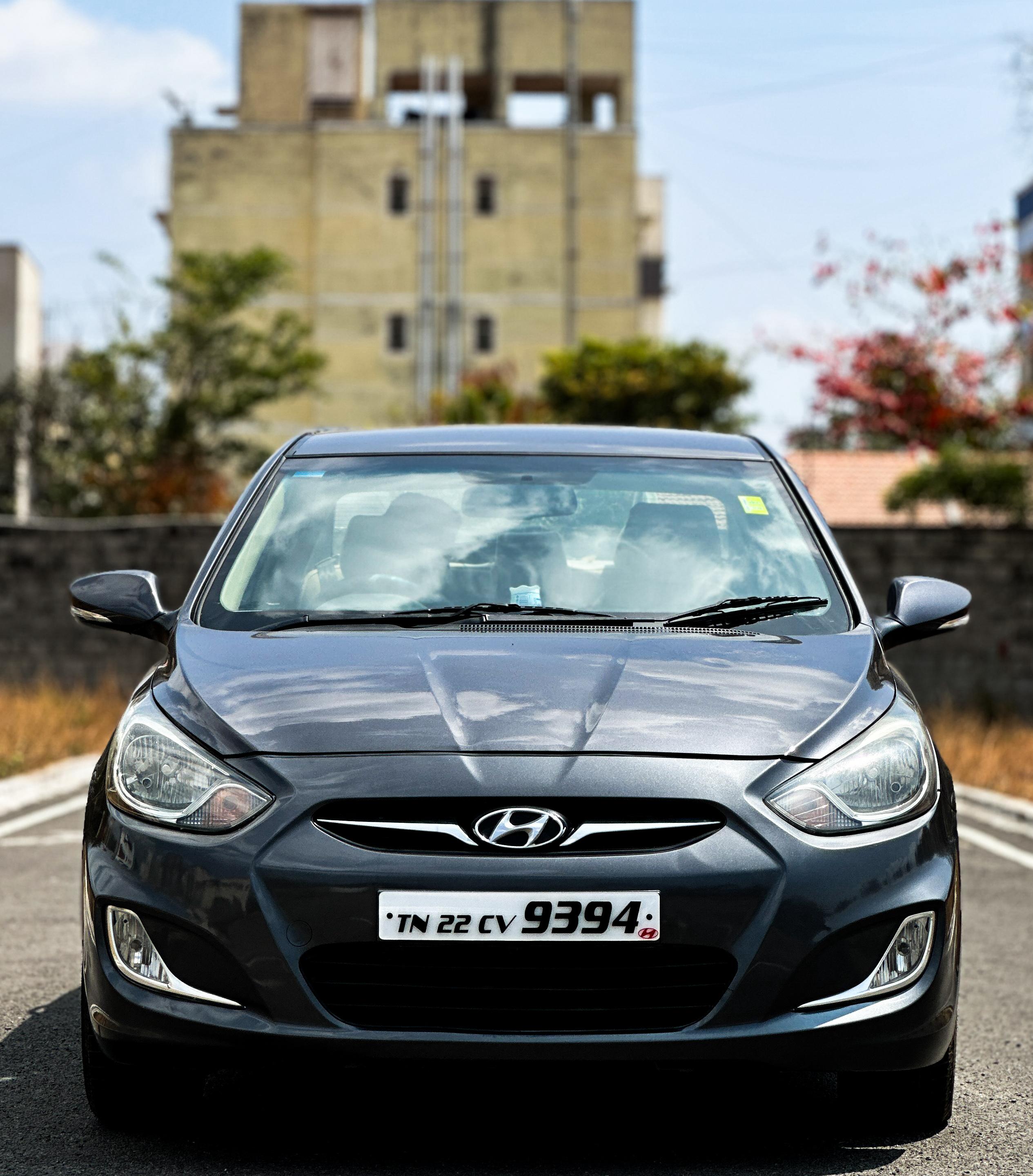 Hyundai Verna SX Hyundai Verna SX