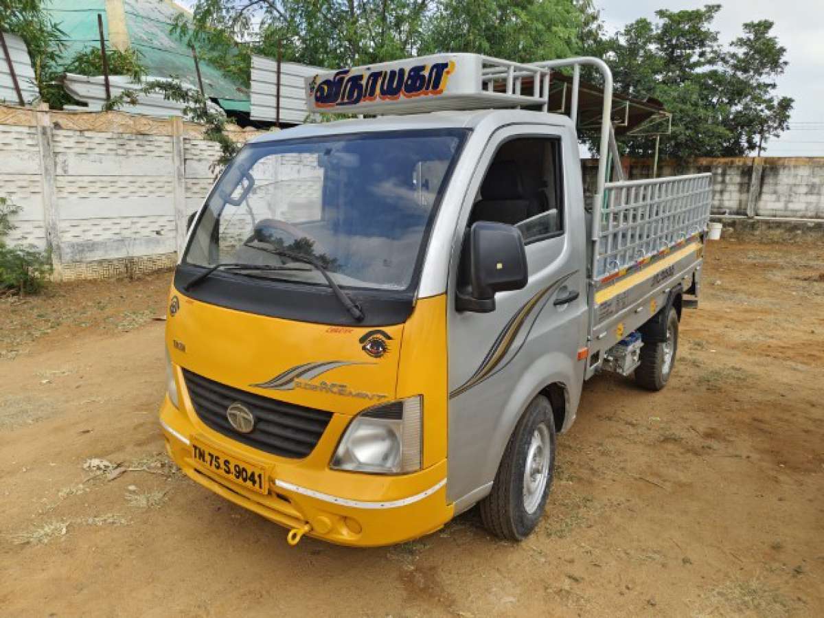 Tata SUPER ACE CLP