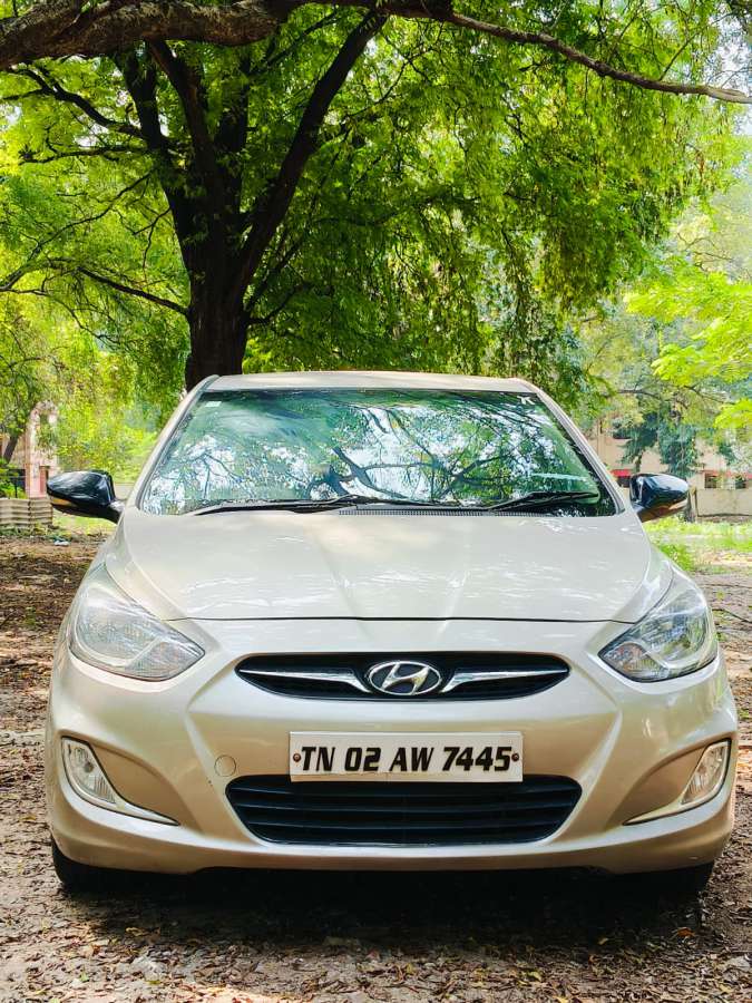 Hyundai Verna SX