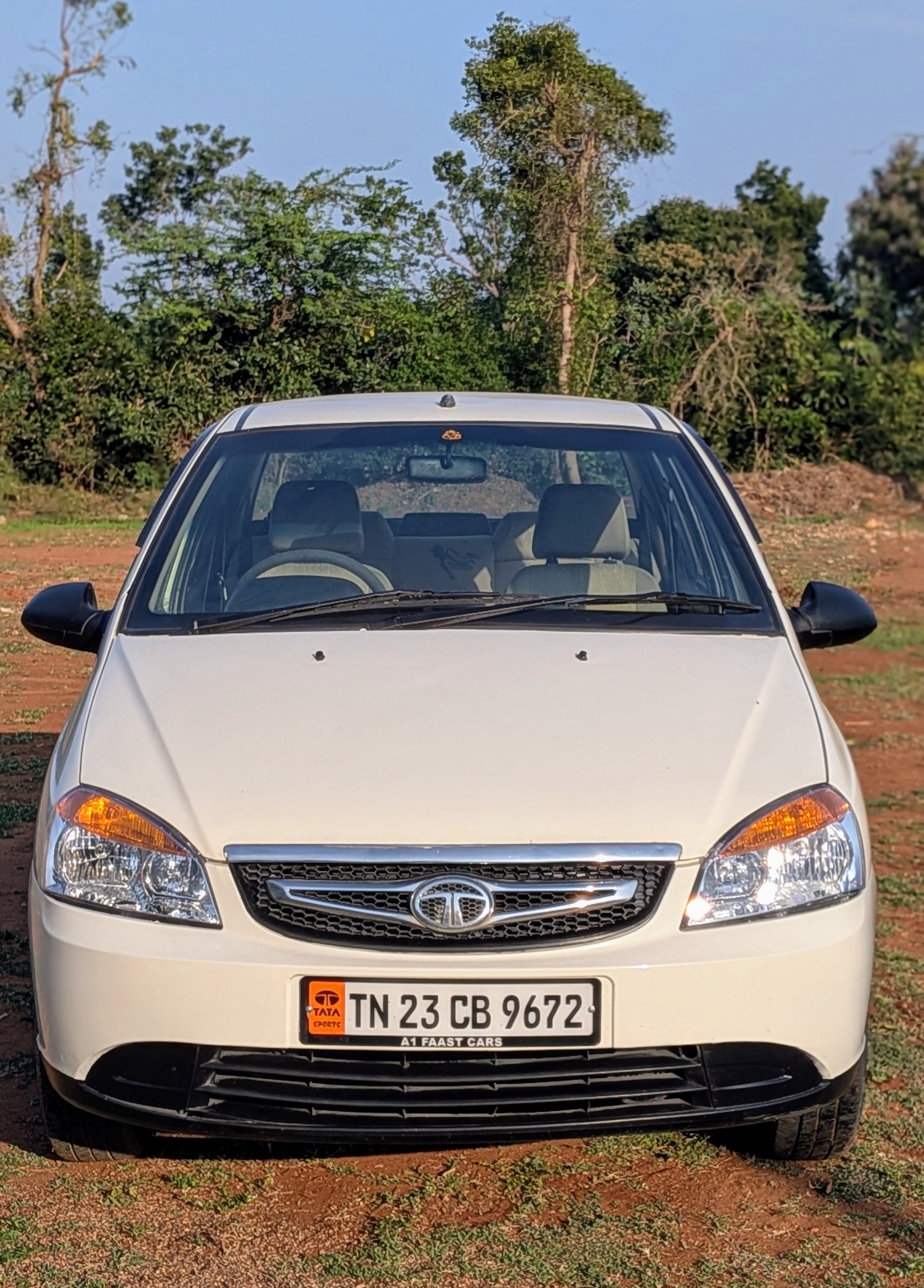 Tata Indigo LX CR4 BS IV
