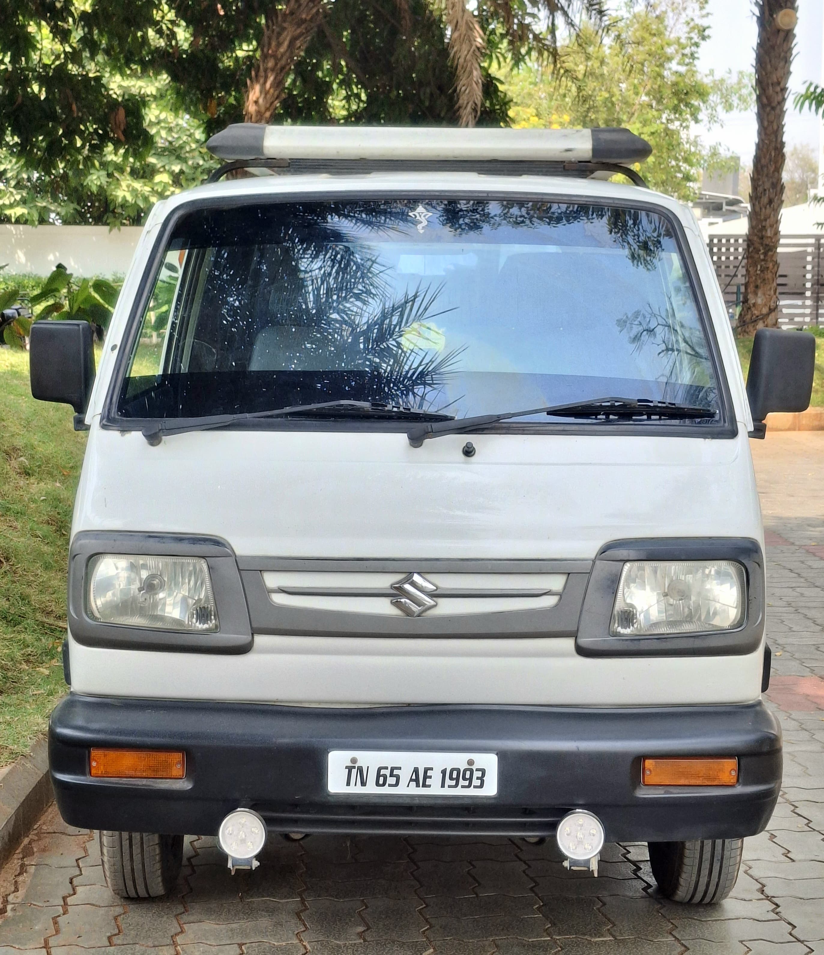 Maruti Suzuki Omni 5 seater
