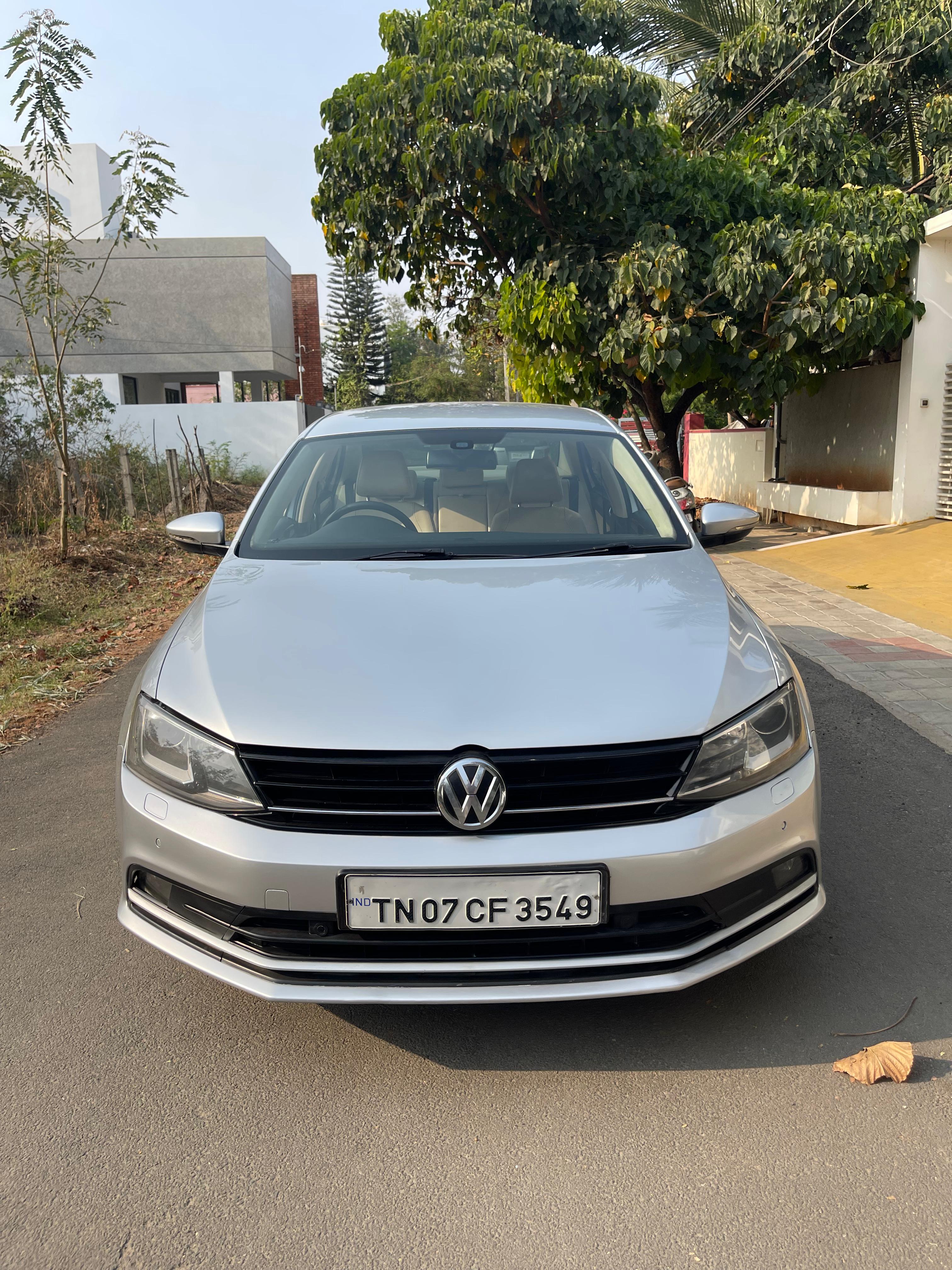 Volkswagen Jetta Highline AT