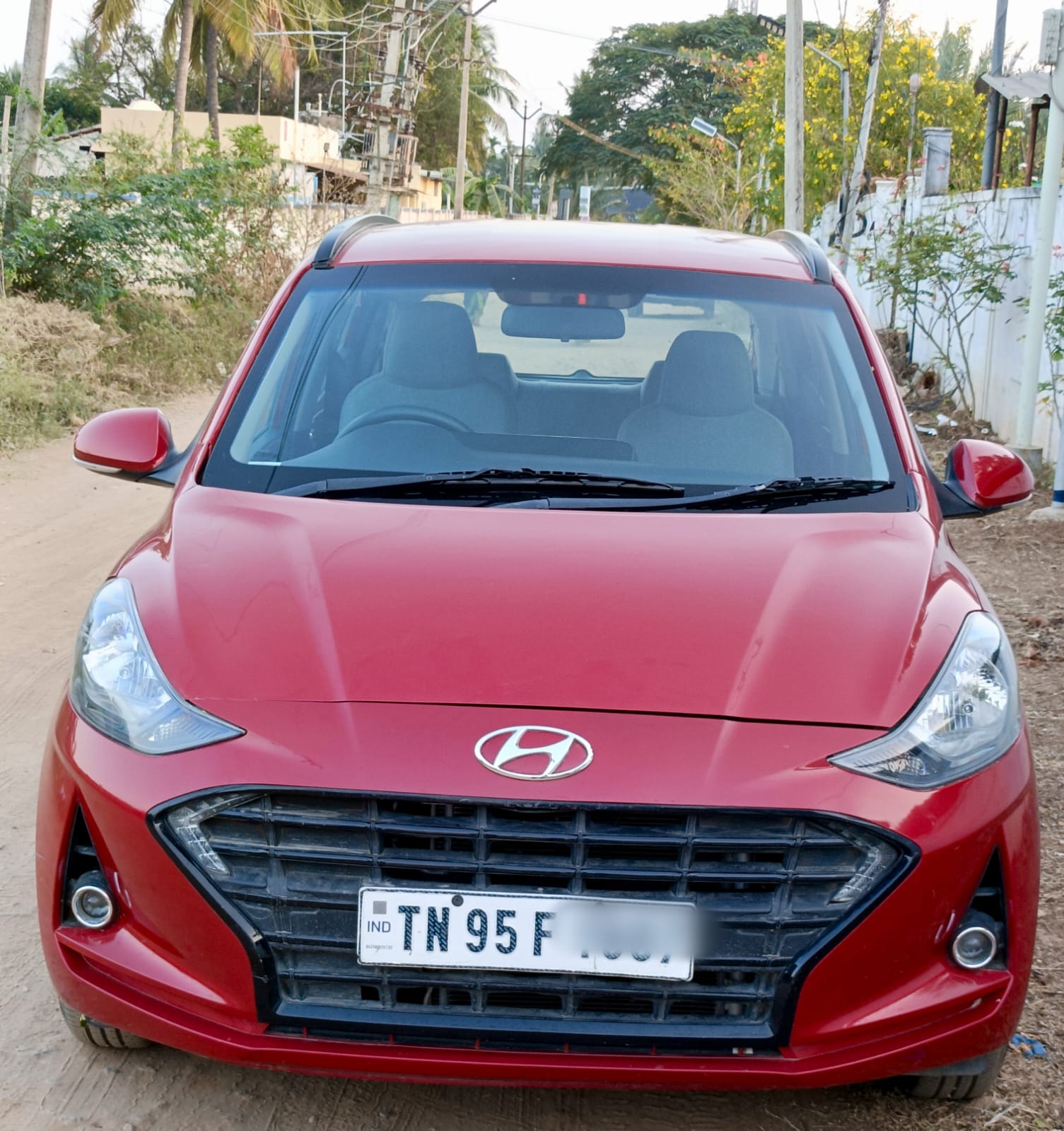 Hyundai Grand i10 Nios others