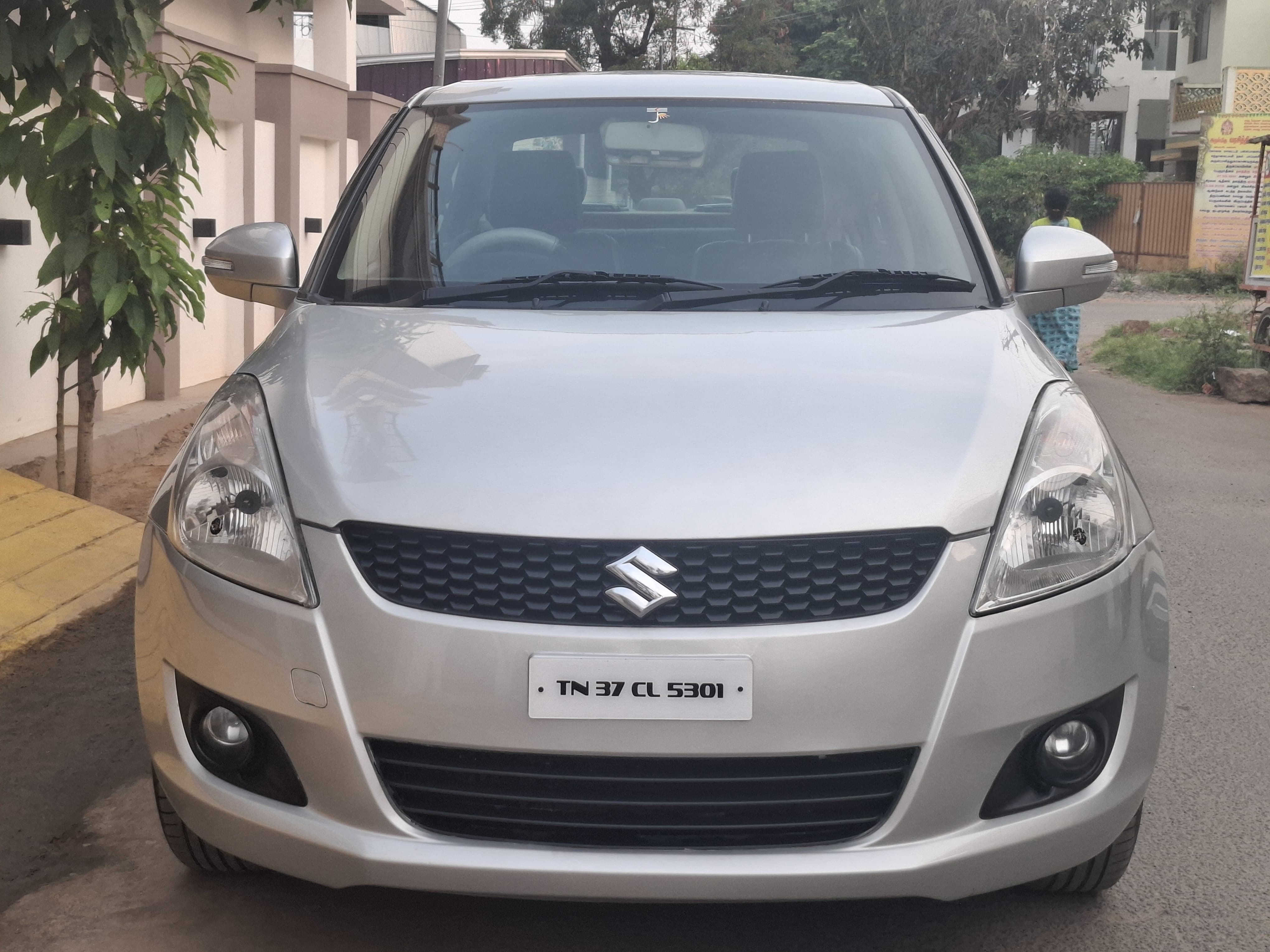 Maruti Suzuki Swift dzire ZDI