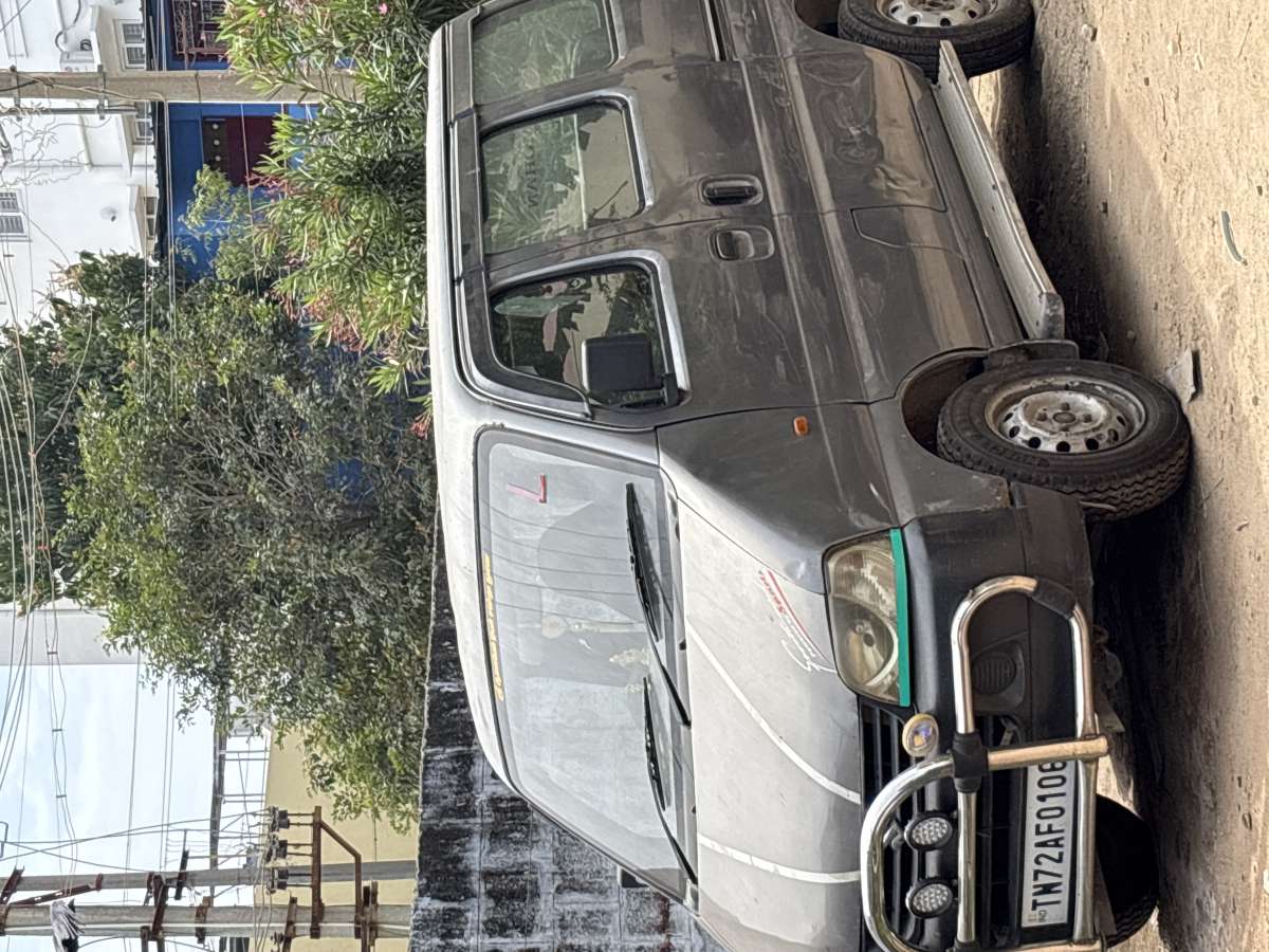 Maruti Suzuki Eeco 5 STR CNG With AC Plus HTR