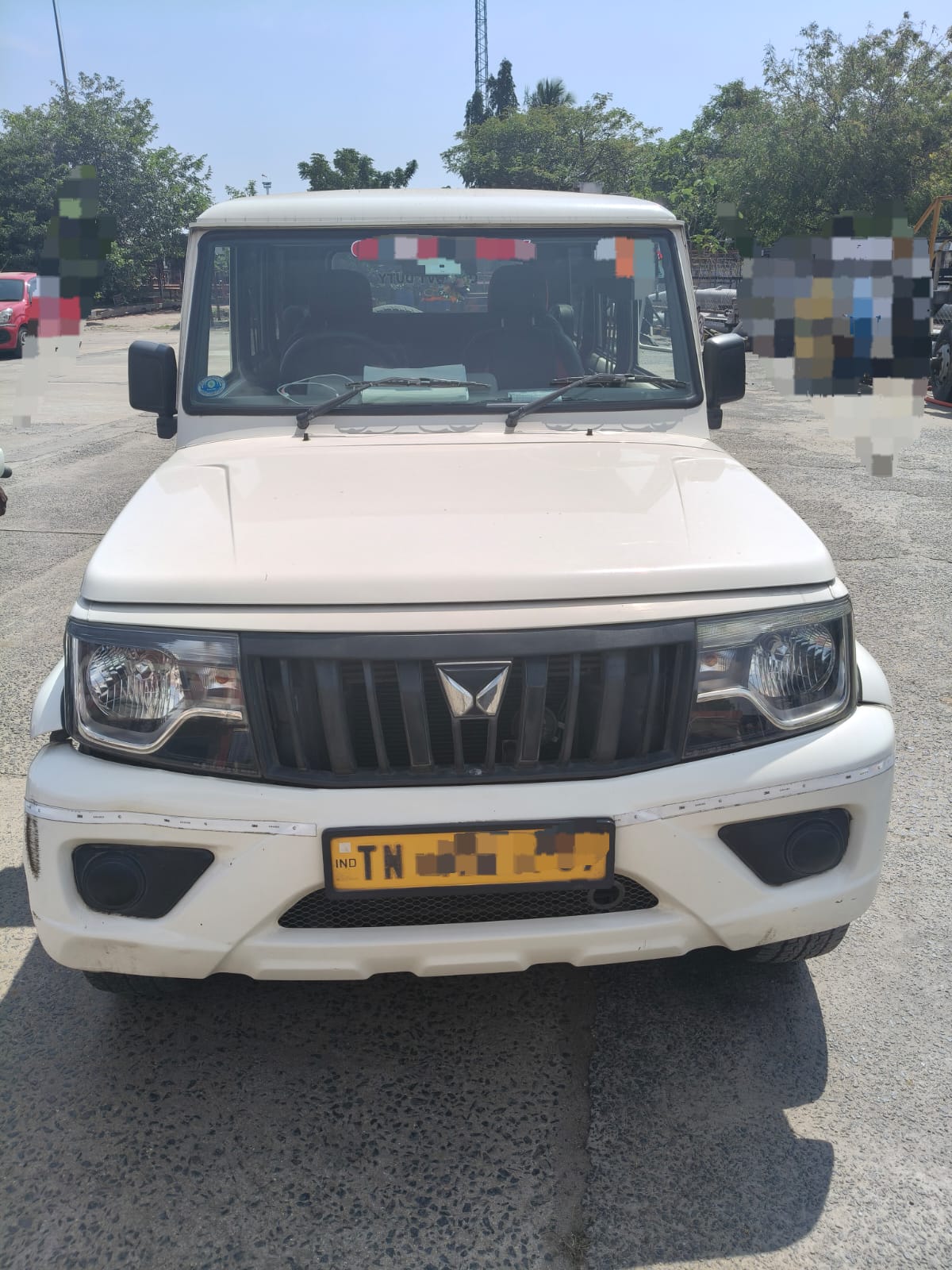 Mahindra Bolero B4