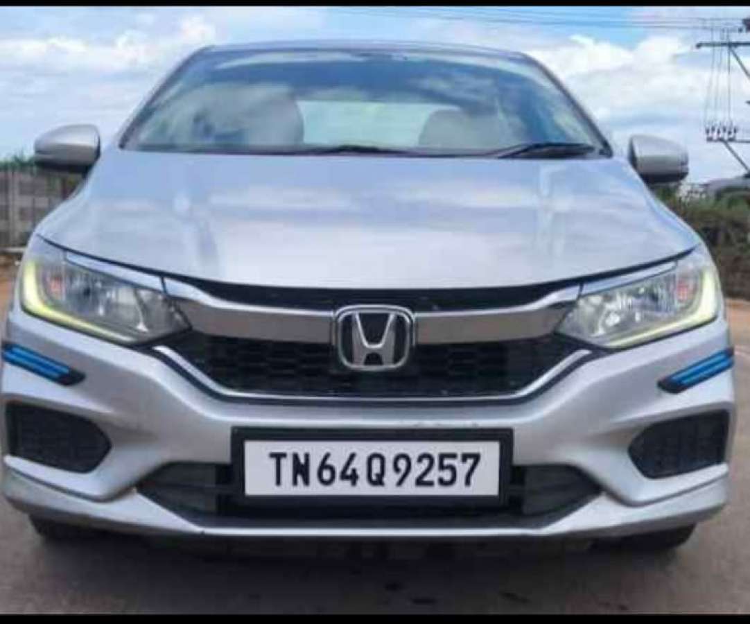 Honda City I DTEC SV