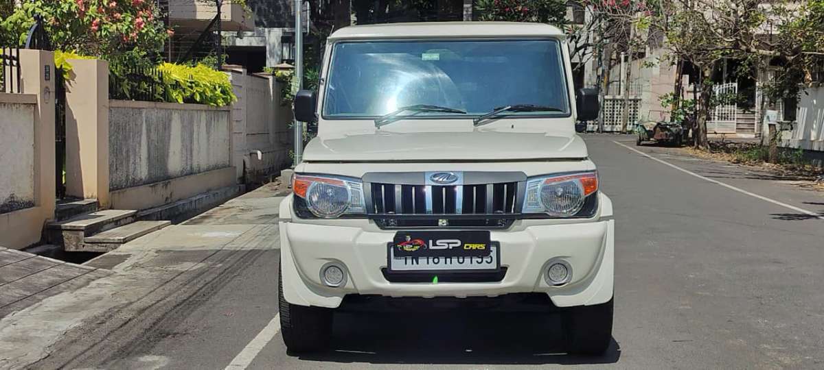 Mahindra Bolero SLX