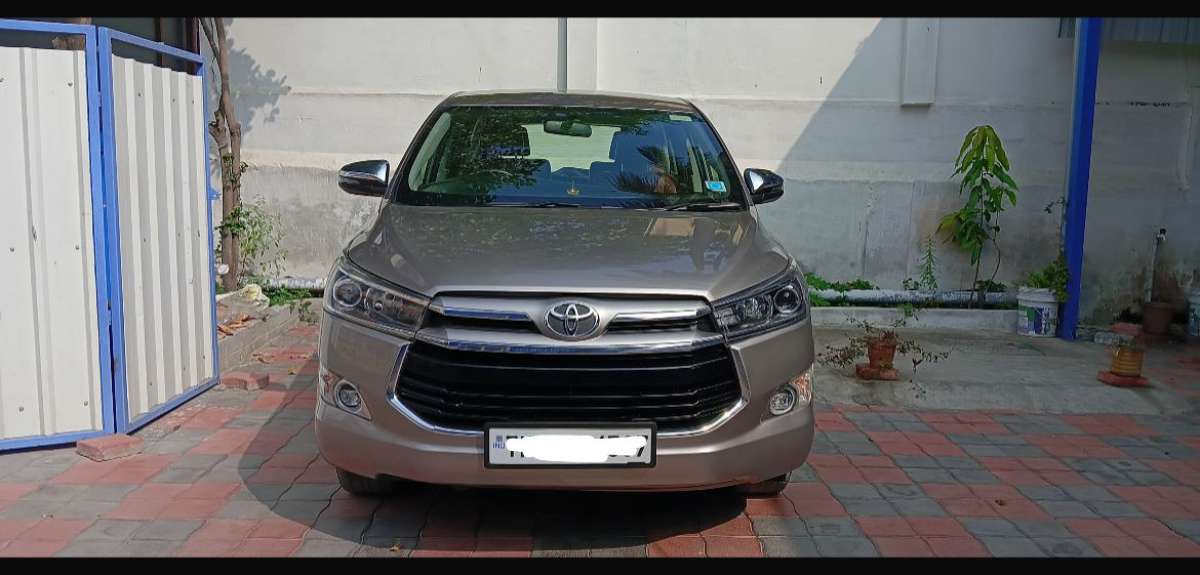 Toyota Innova Crysta 2.8 Z