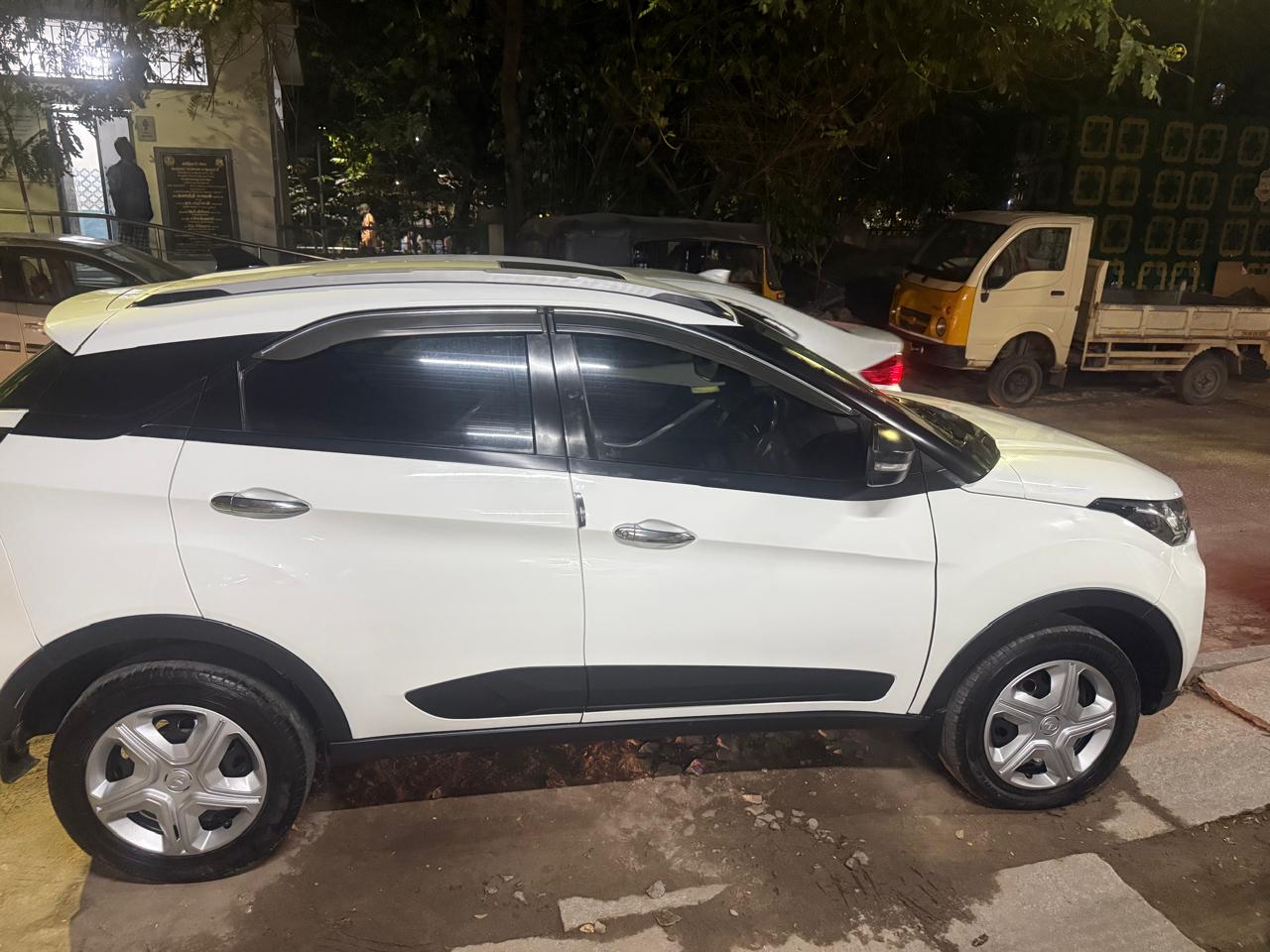 Tata Nexon XM Plus S BSVI Tata Nexon XM Plus S BSVI