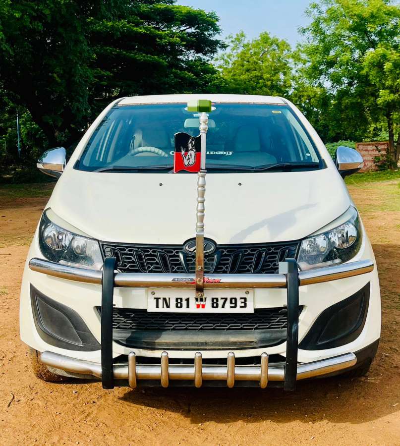 Mahindra Marazzo M2 7Str