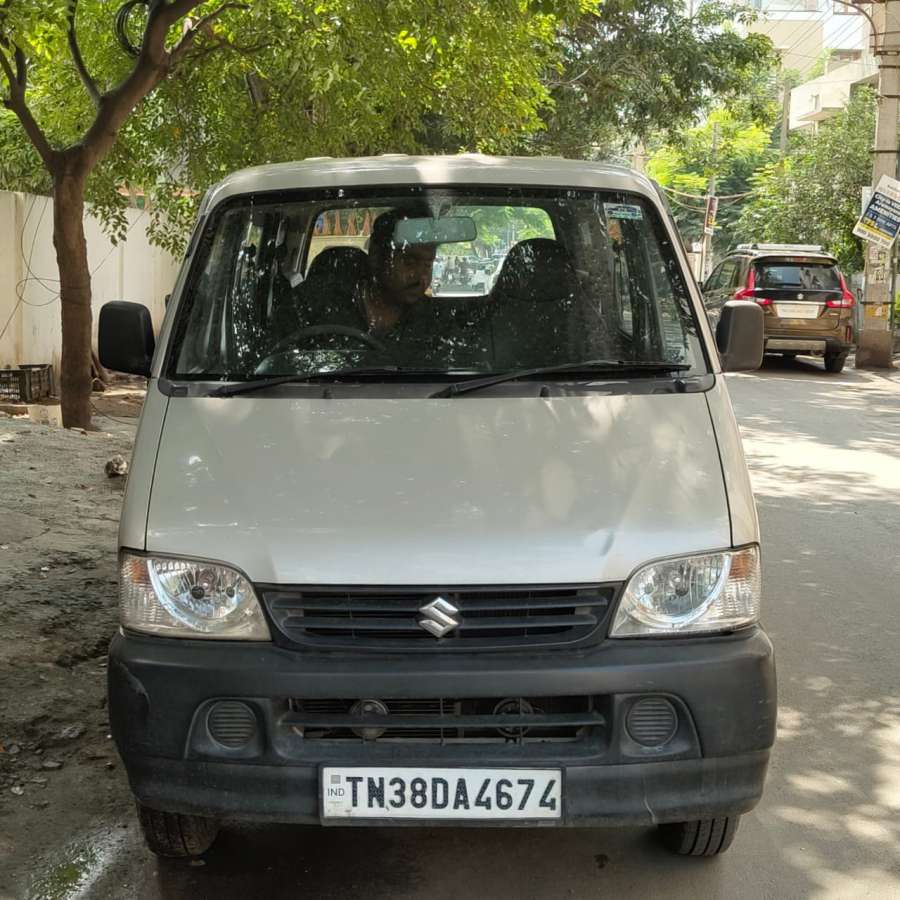 Maruti Suzuki Eeco 5 STR Ac Maruti Suzuki Eeco 5 STR Ac