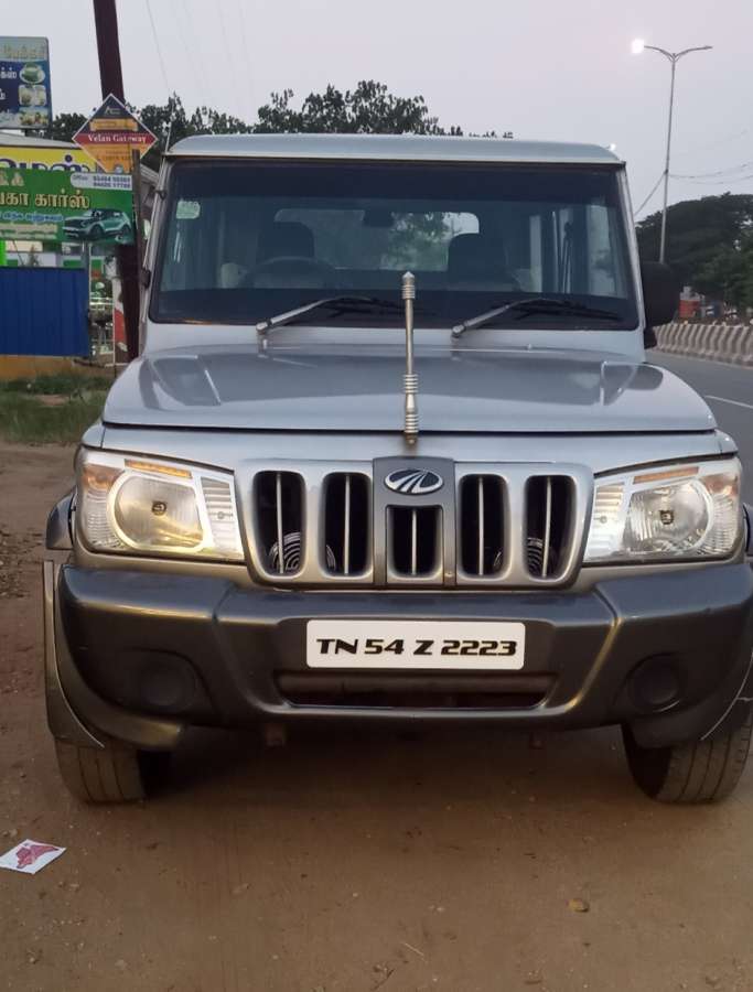 Mahindra Bolero SLX