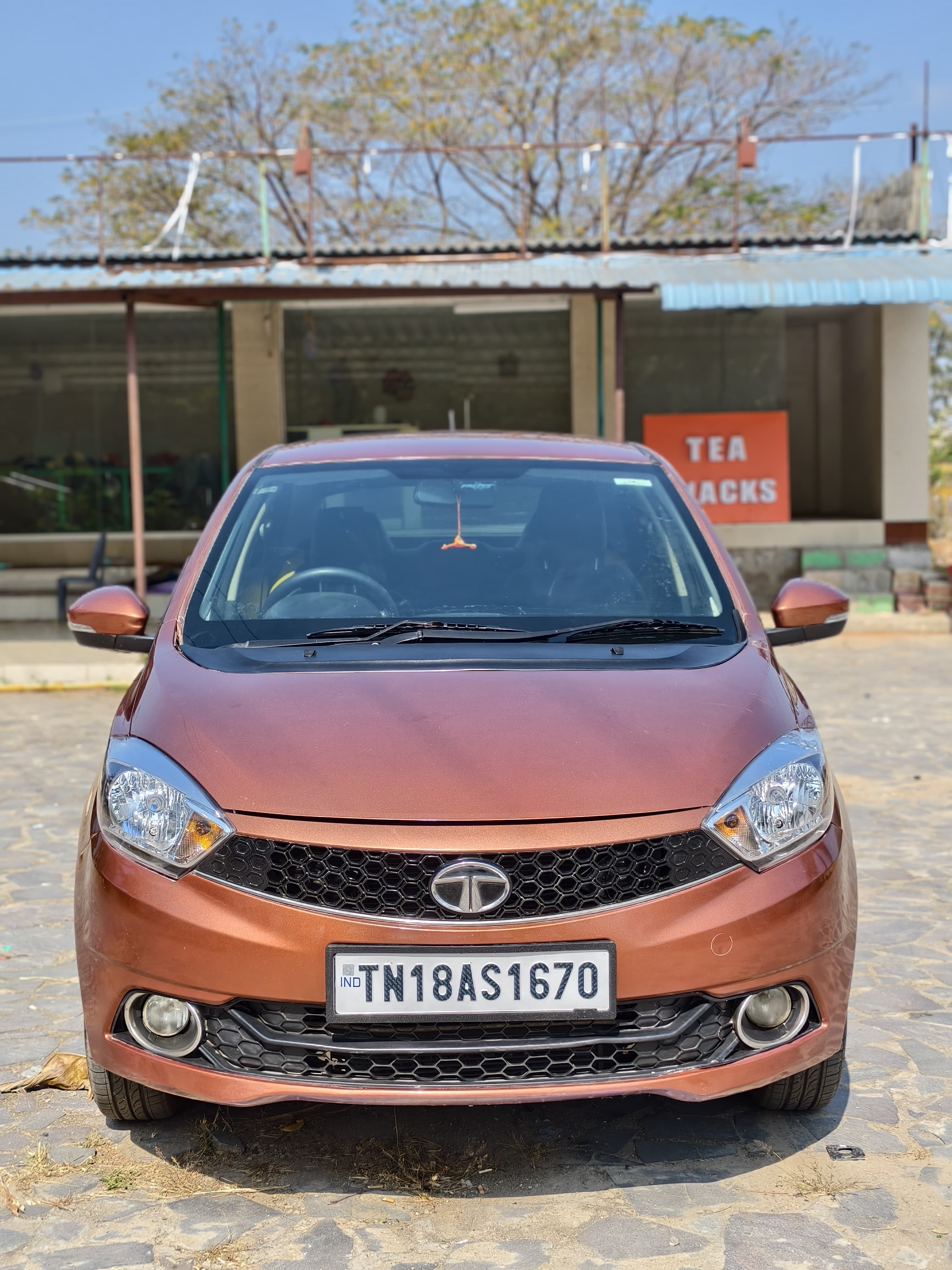 Tata Tiago XZ