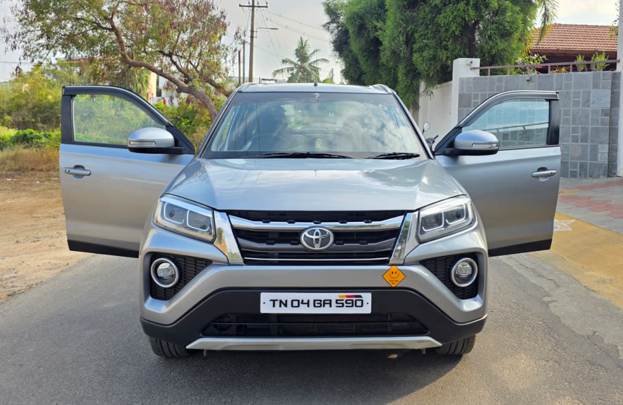 Toyota Urban Cruiser High