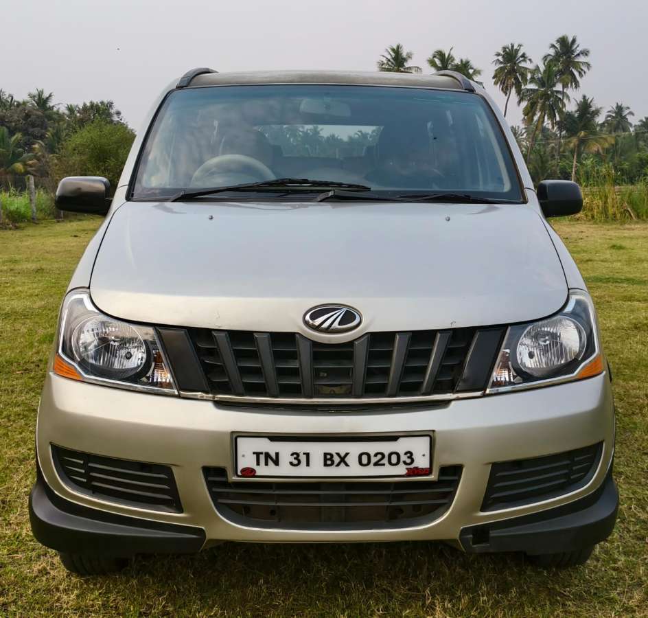 Mahindra Xylo E4