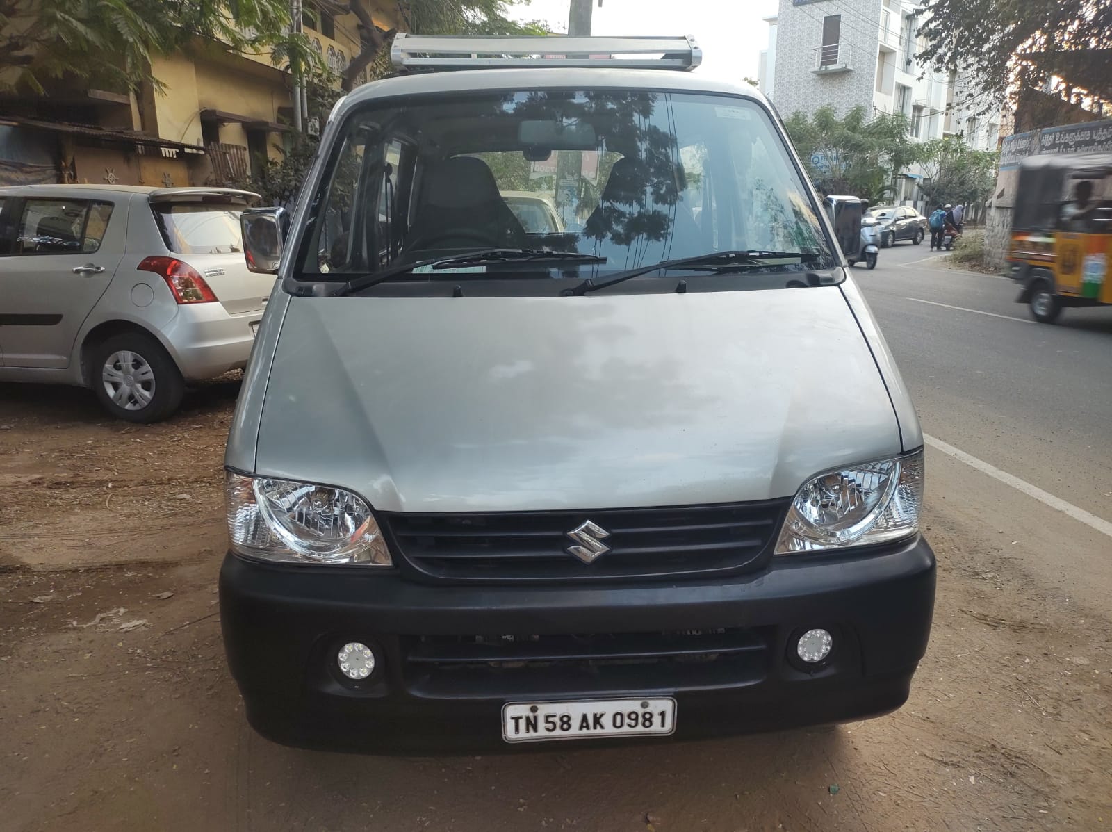 Maruti Suzuki Eeco 5 STR Ac