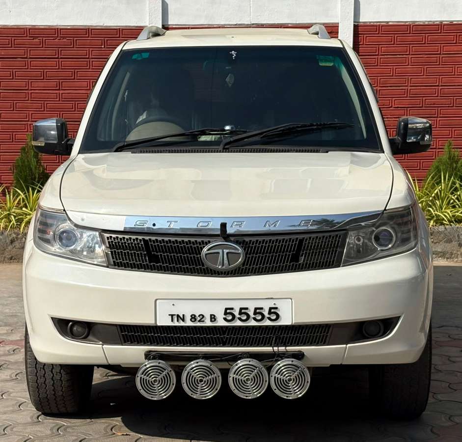 Tata Safari Storme