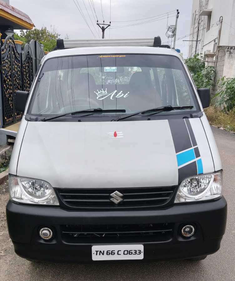 Maruti Suzuki Eeco 5 STR Ac