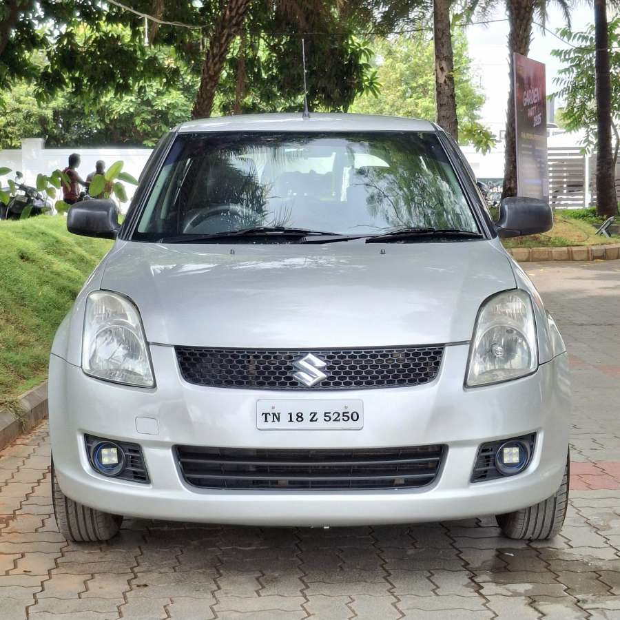 Maruti Suzuki Swift VXI