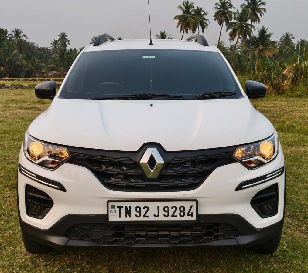 Renault Triber RXL