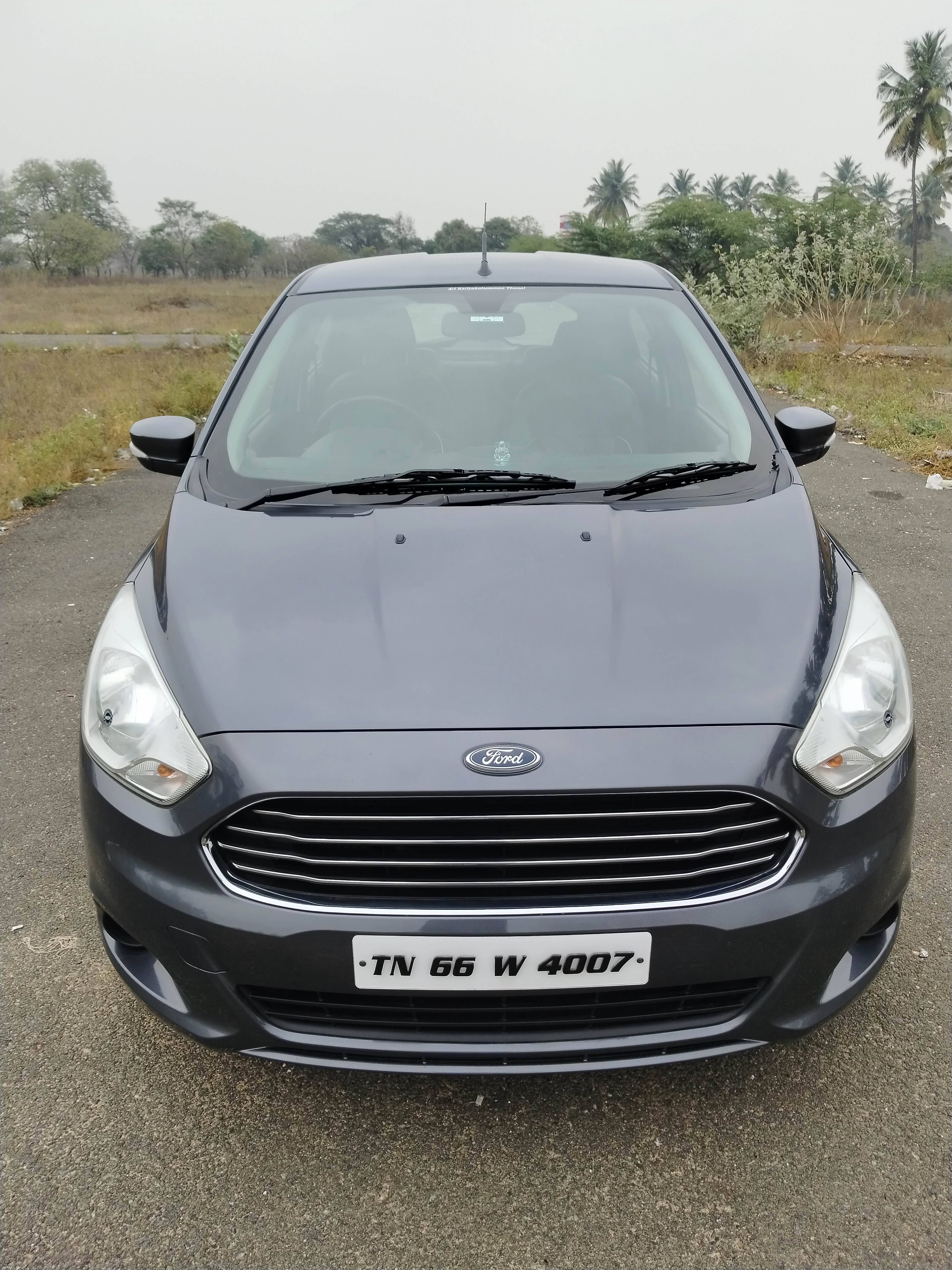 Ford Figo 1.2P Titanium
