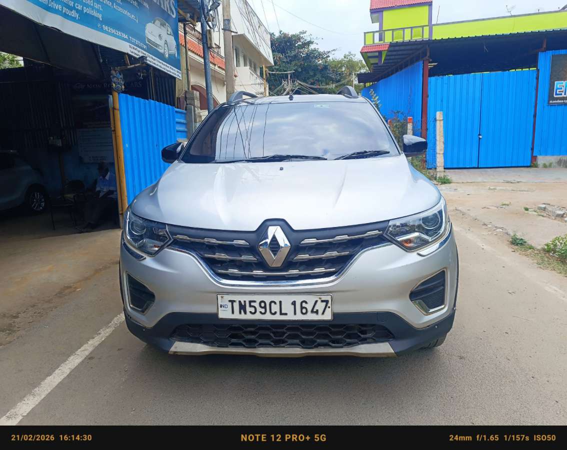 Renault Triber RXZ Dual Tone