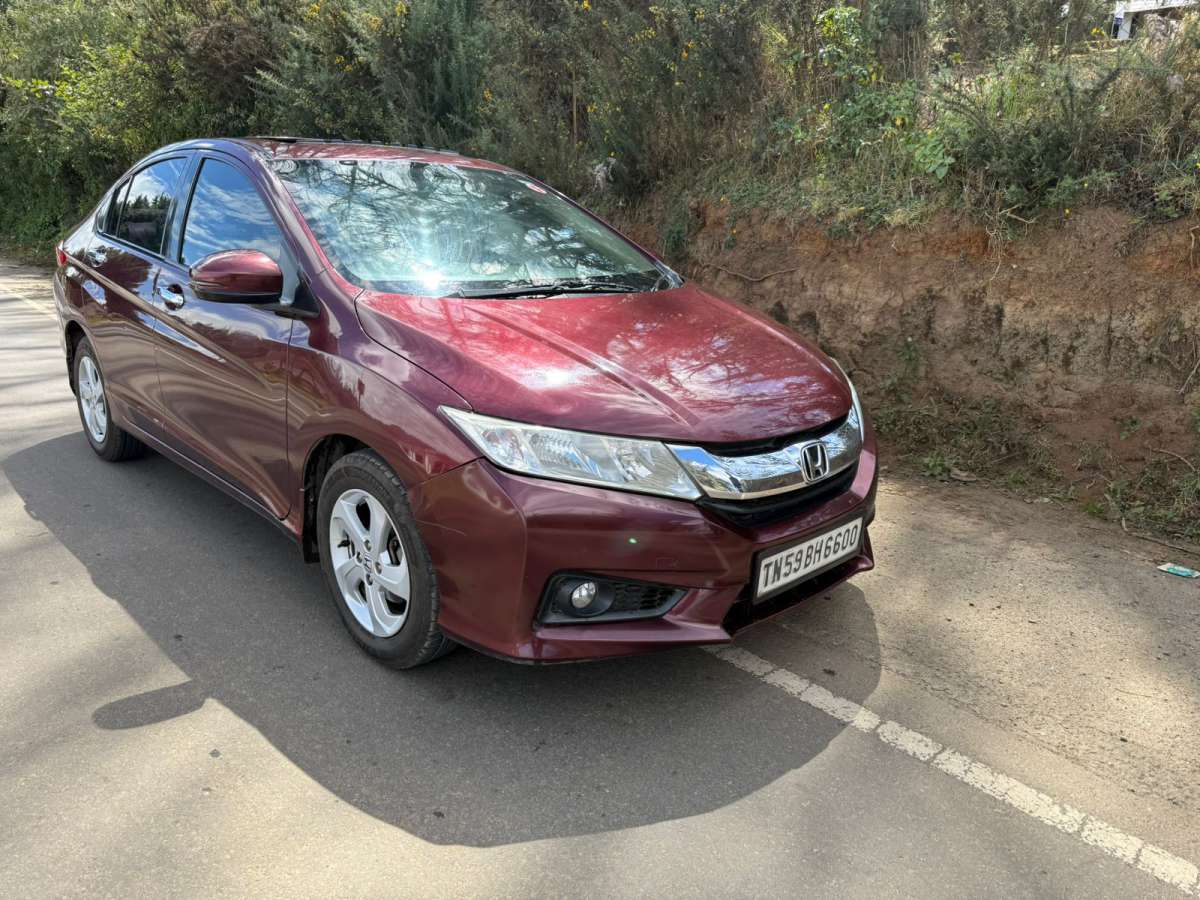 Honda City I DTEC SV