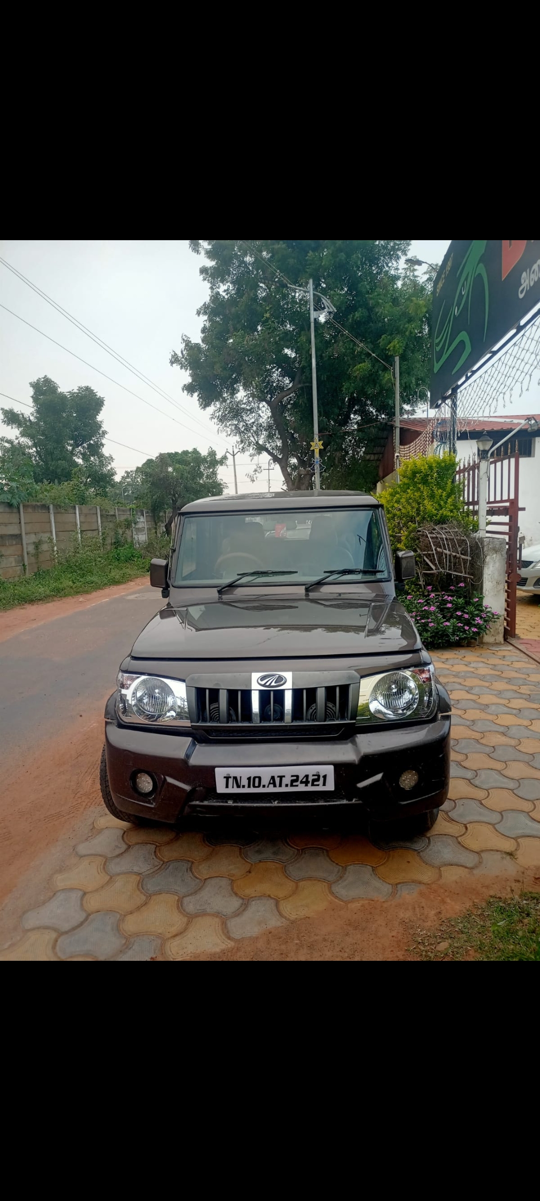 Mahindra Bolero SLX