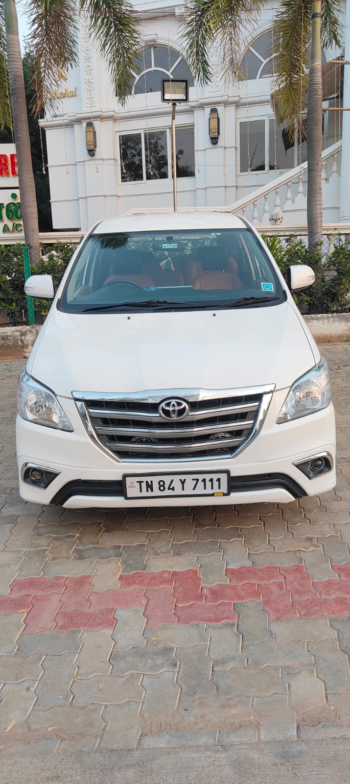 Toyota Innova 2.5 V