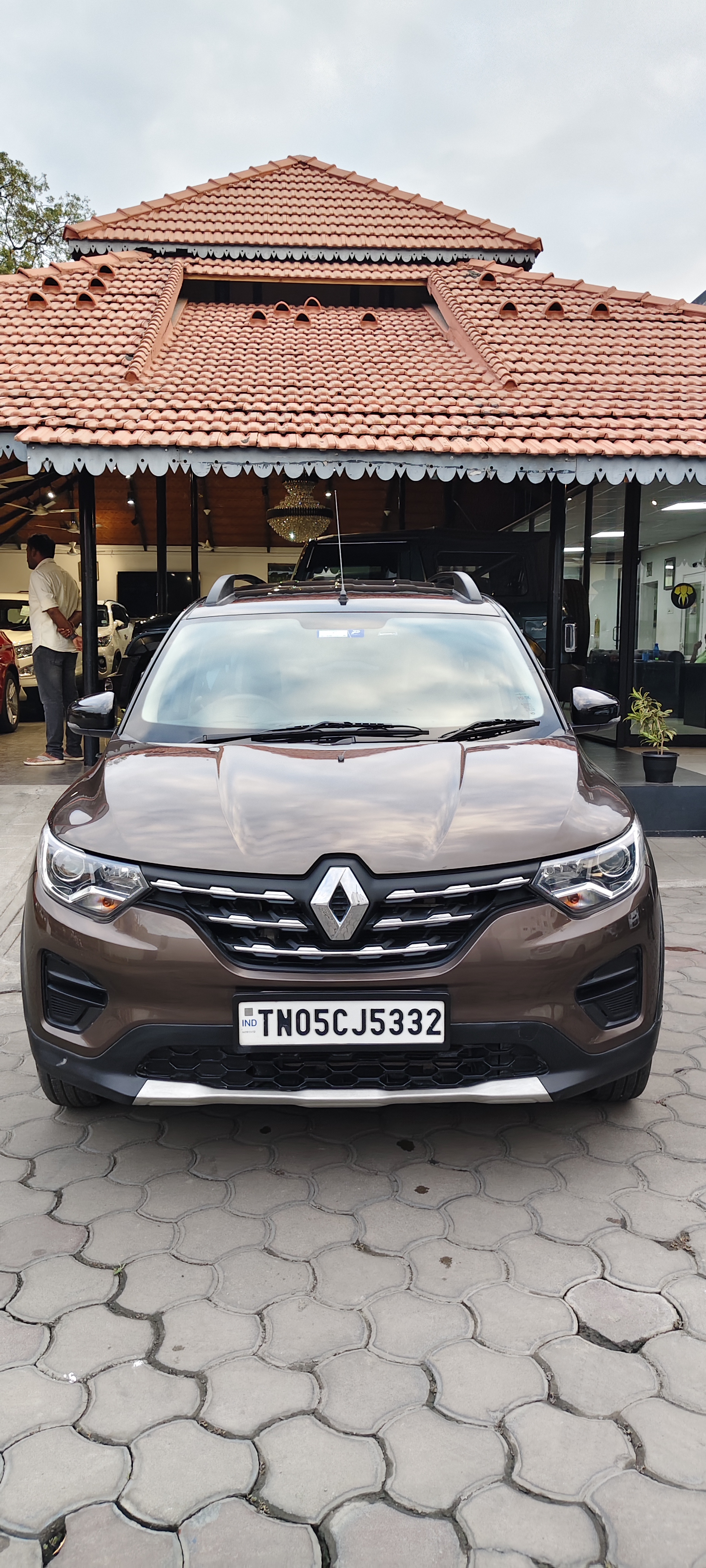 Renault Triber RXT