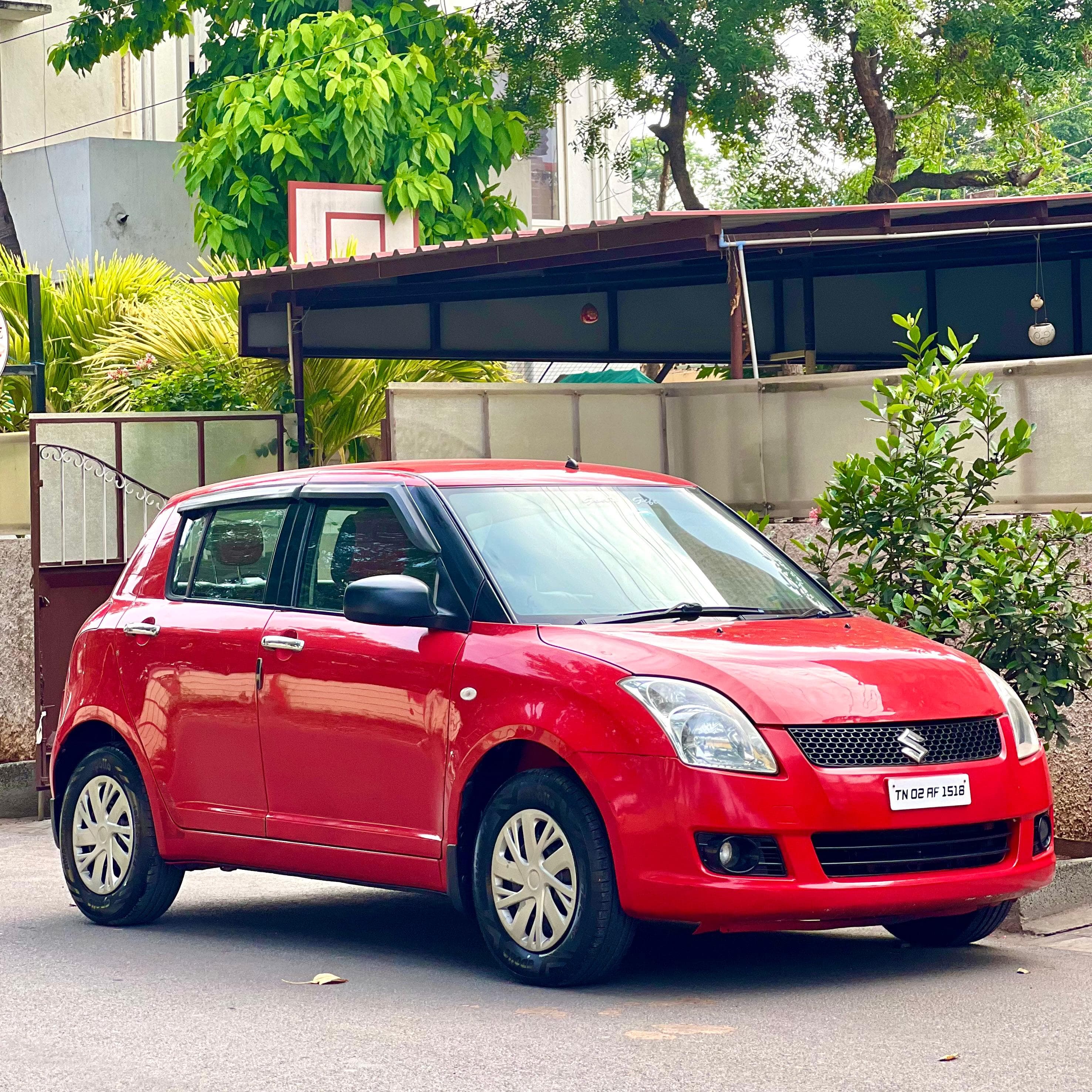 Maruti Suzuki Swift VXI