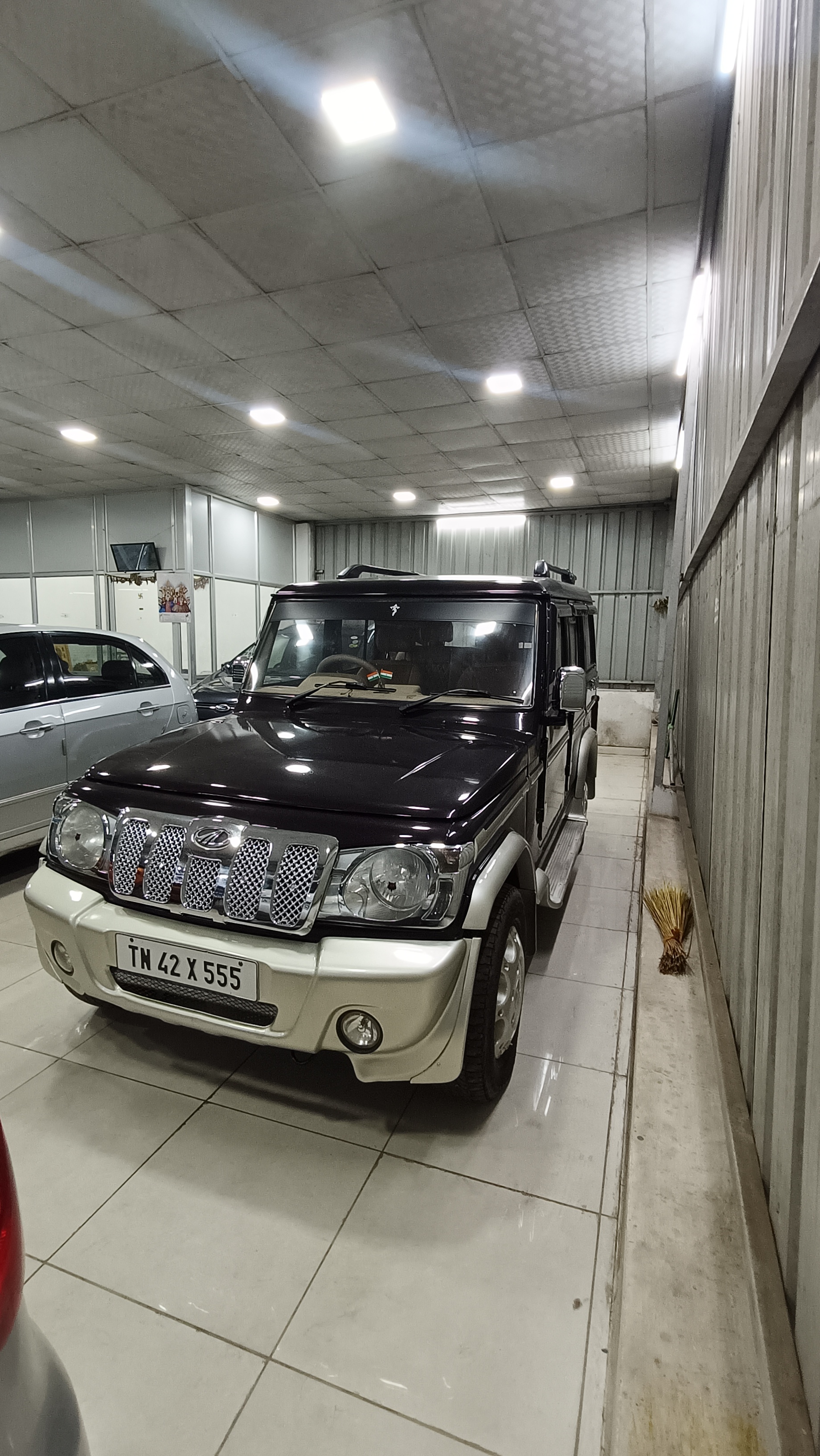 Mahindra Bolero SLX Special Edition