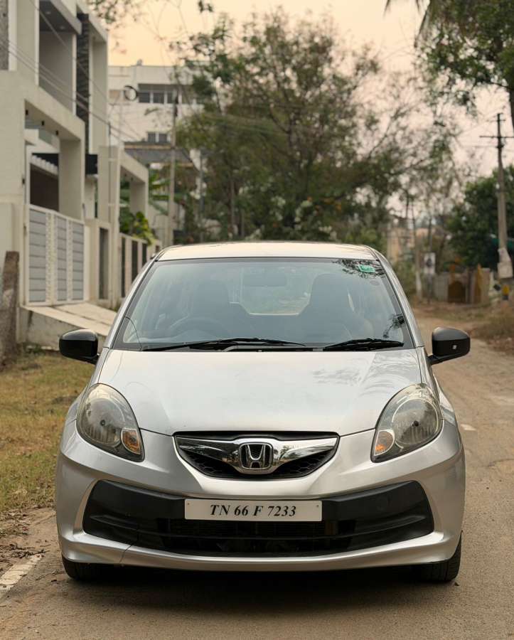 Honda Brio 1.2 S (O) MT