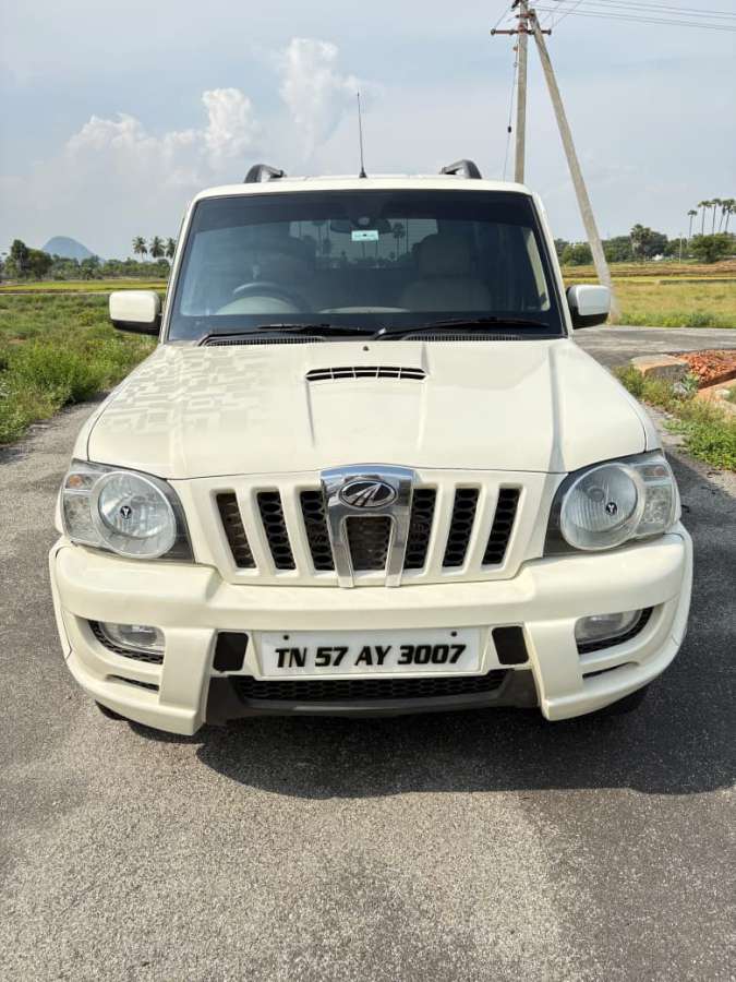 Mahindra Scorpio VLX