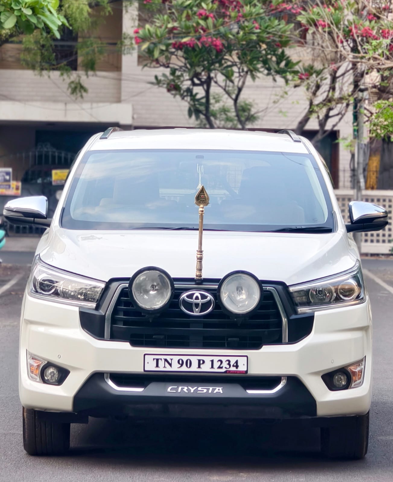 Toyota Innova Crysta 2.4 ZX 7 STR