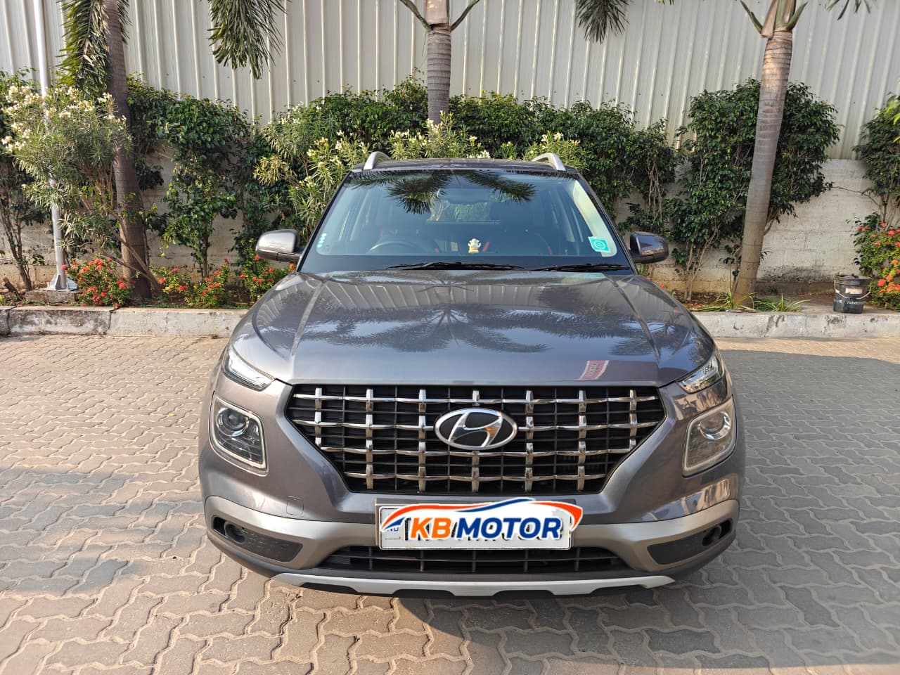 Hyundai Venue SX (O) 1.0 Turbo DCT Knight Edition