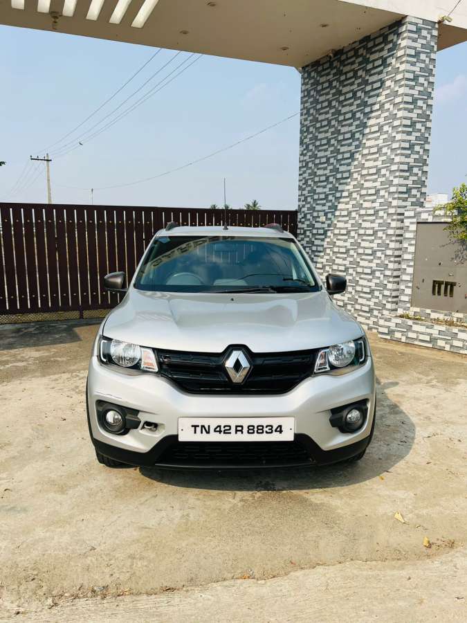 Renault Kwid RXT AMT