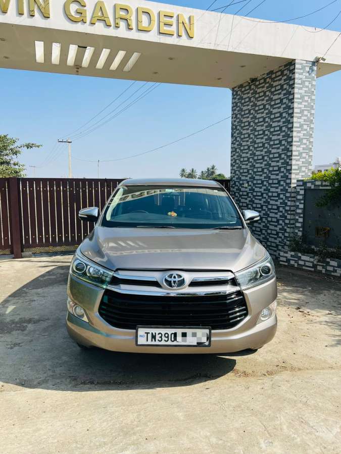 Toyota Innova Crysta 2.8 Z