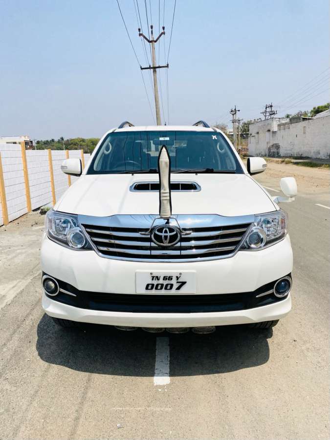 Toyota Fortuner 3.0 4X4 AT