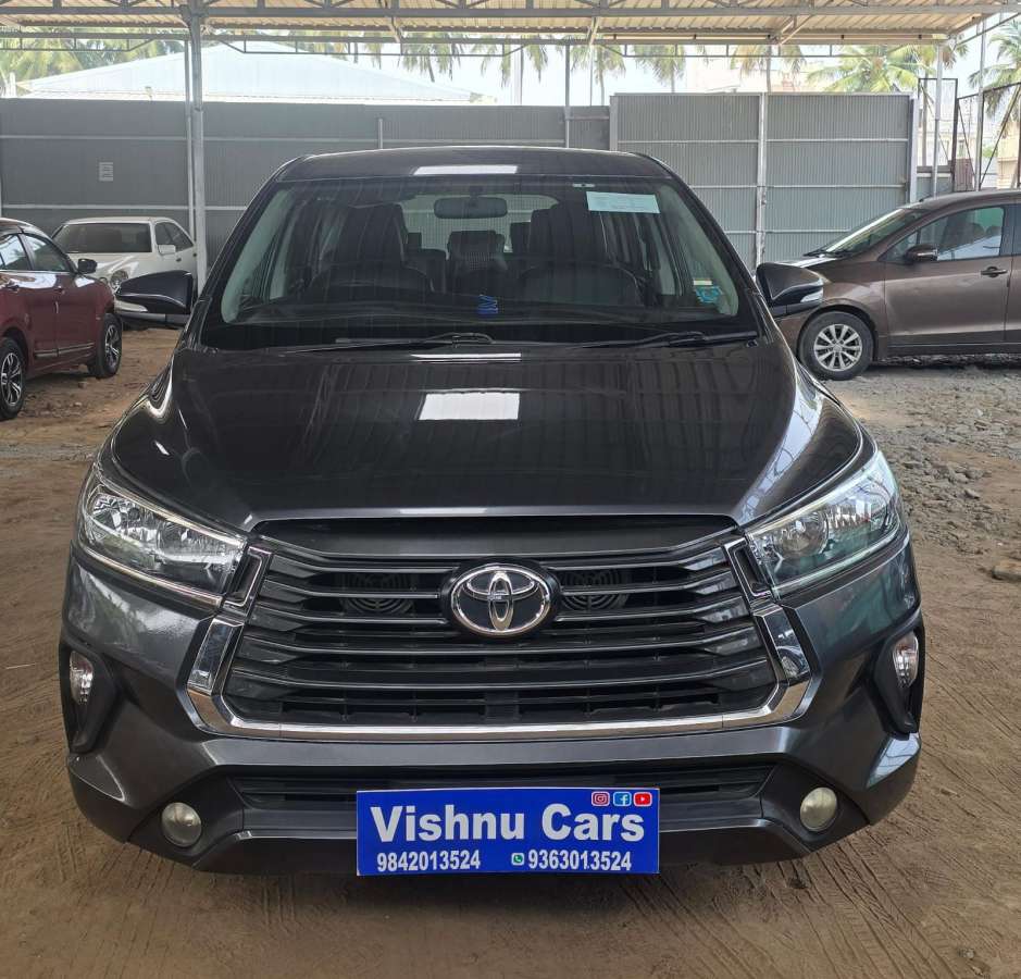 Toyota Innova Crysta 2.4 GX 7 STR Toyota Innova Crysta 2.4 GX 7 STR